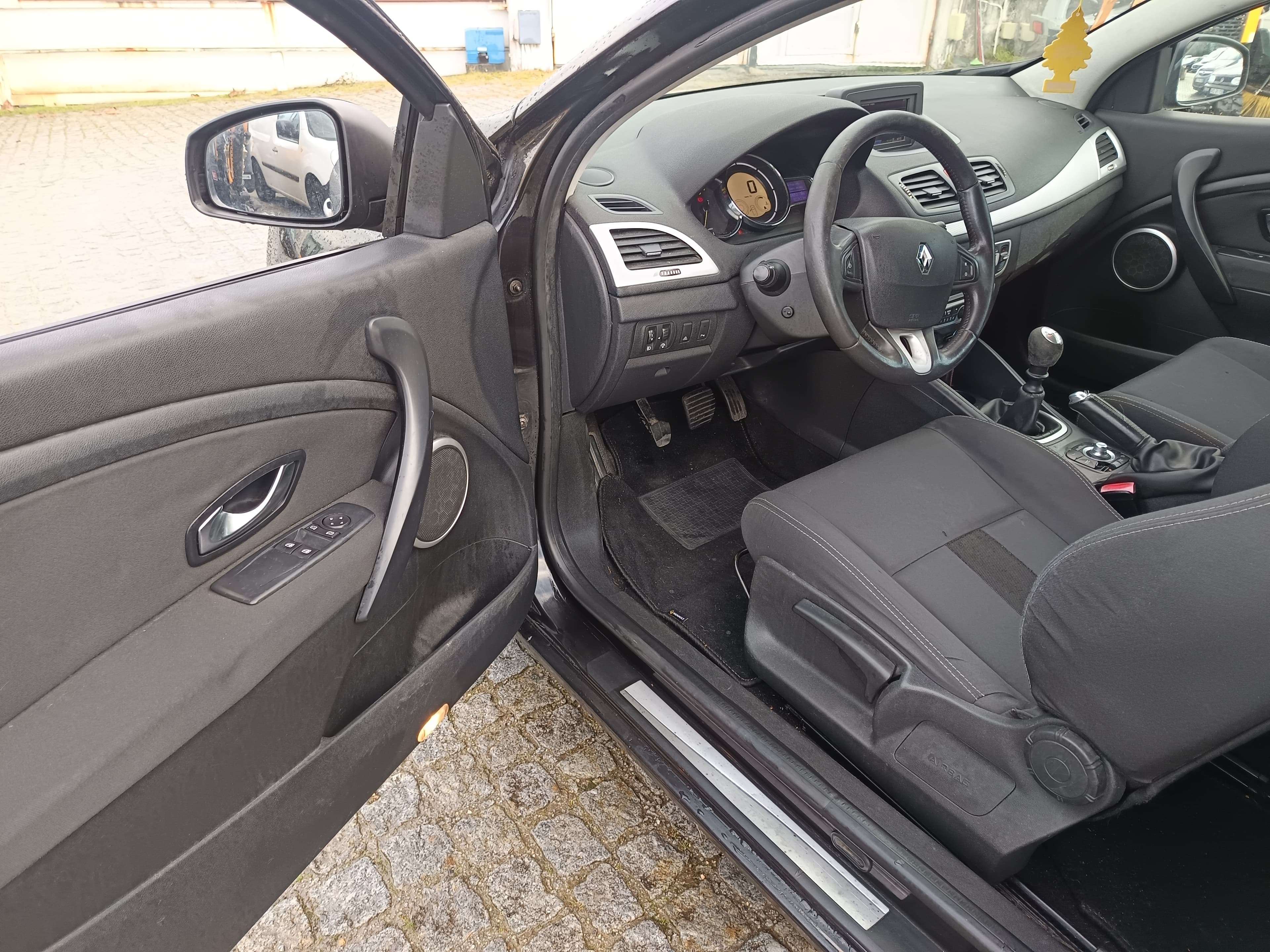 Renault Mégane · Ano 2009 — image 27