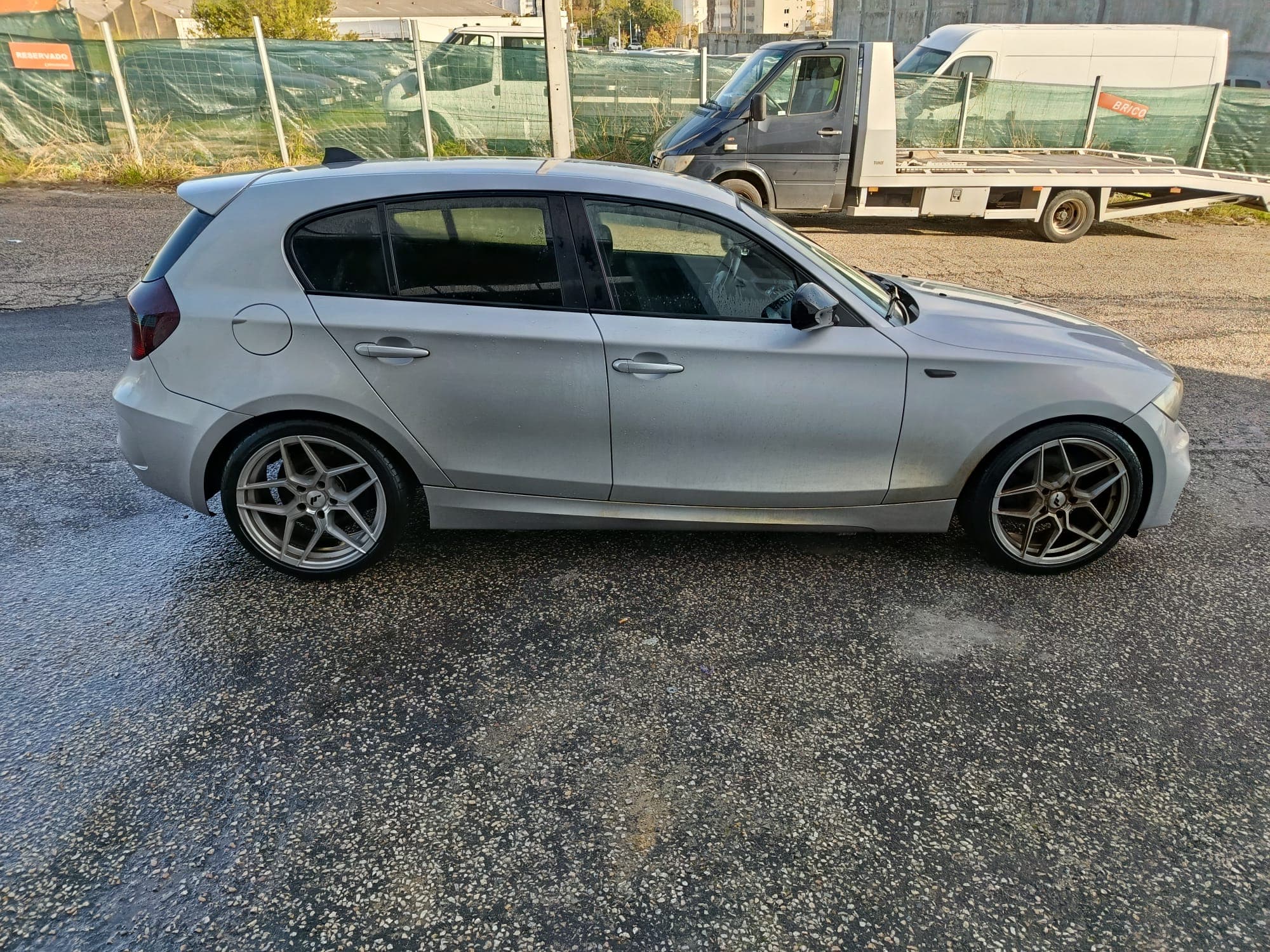 BMW 118d · Ano 2010 — imagen 4
