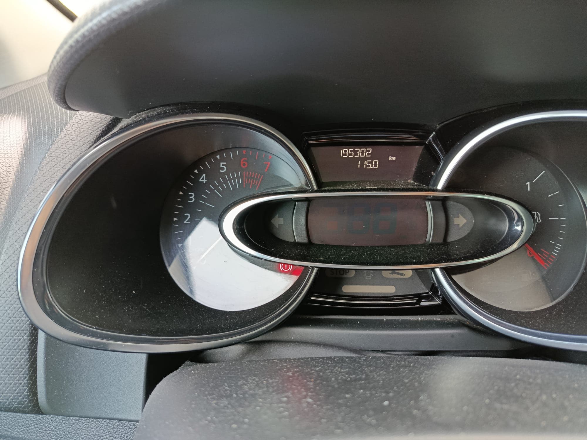Renault Clio · Ano 2019 — imagem 11