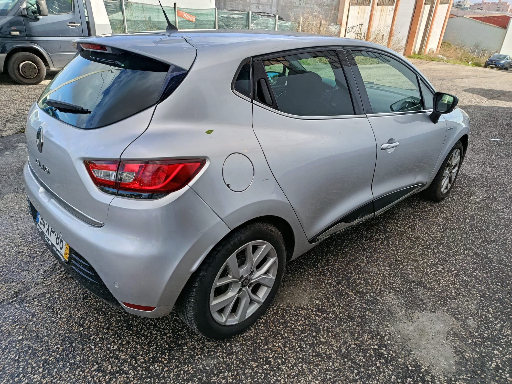Renault Clio · Ano 2019 — imagem 5