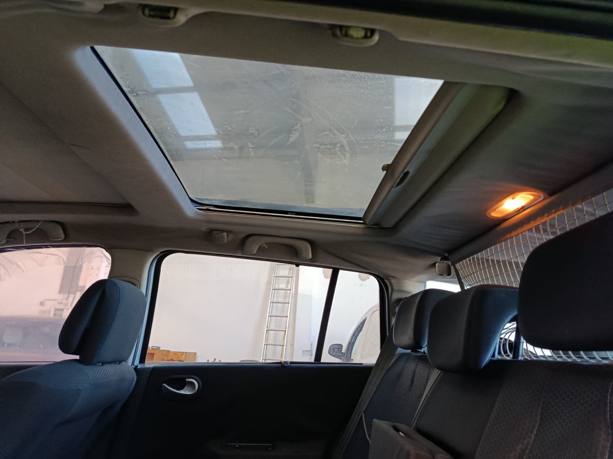 Renault Mégane · Año 2006 — imagen 19