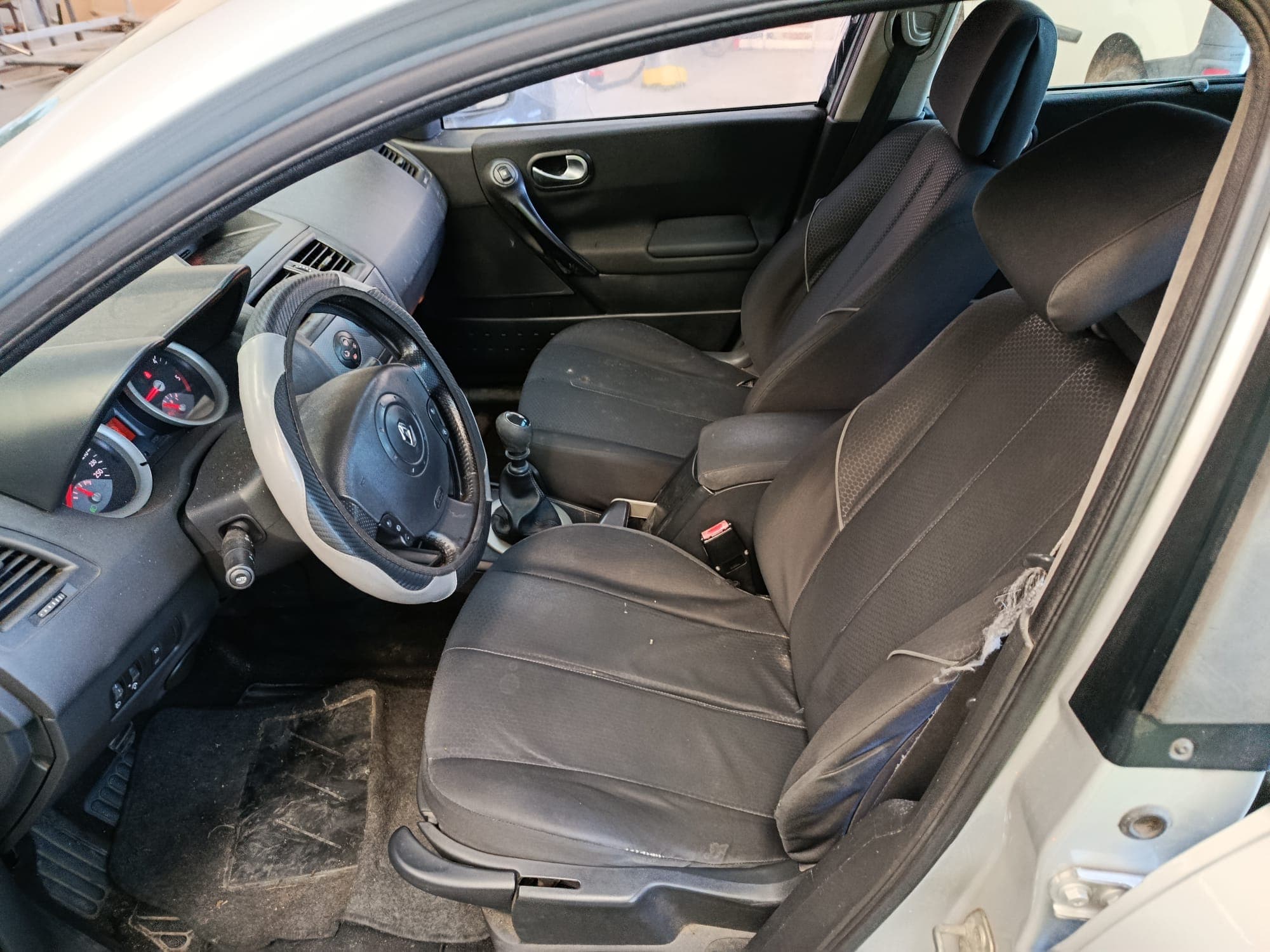 Renault Mégane · Año 2006 — imagen 14