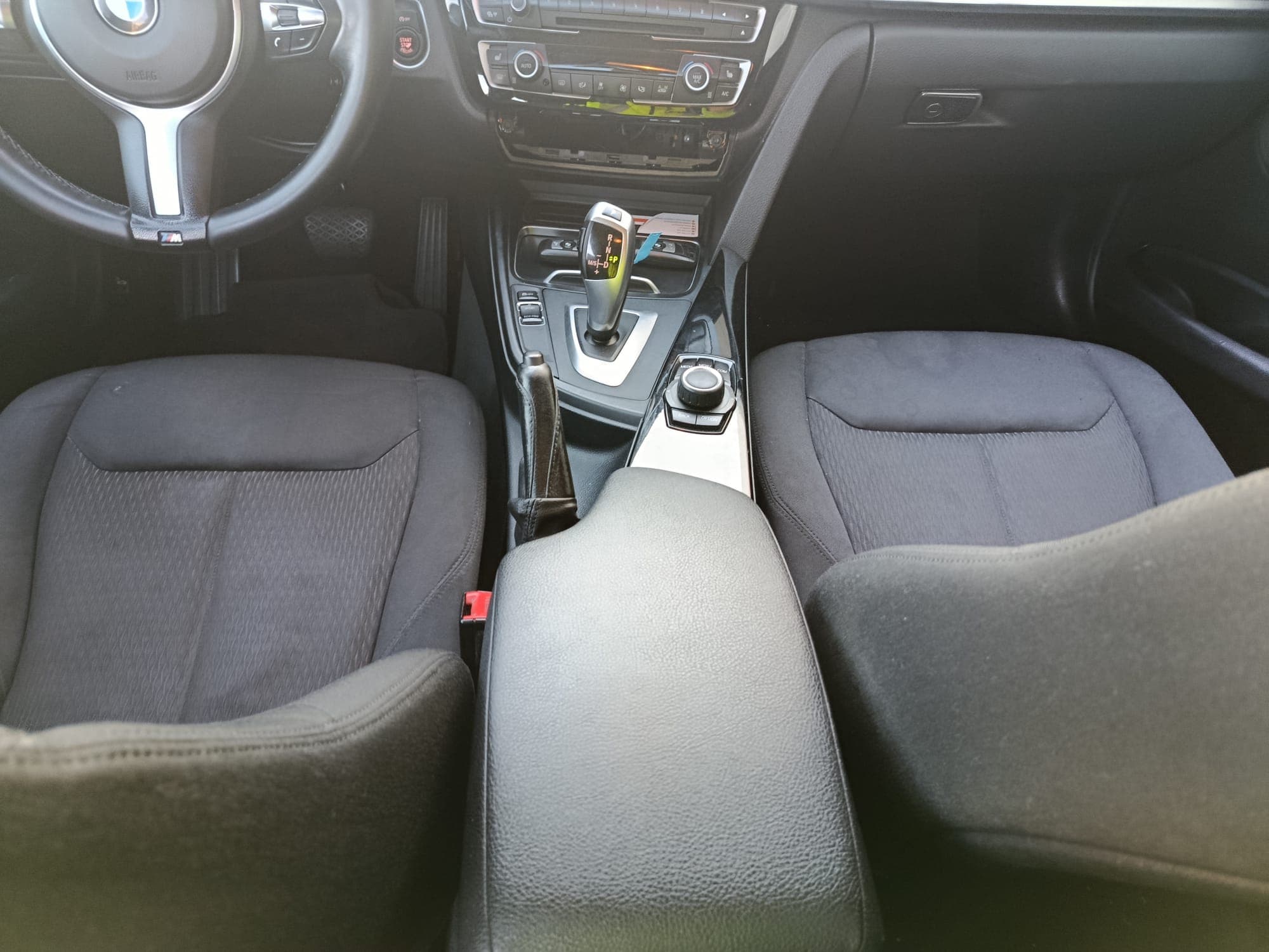 BMW 320d · Ano 2018 — imagen 16