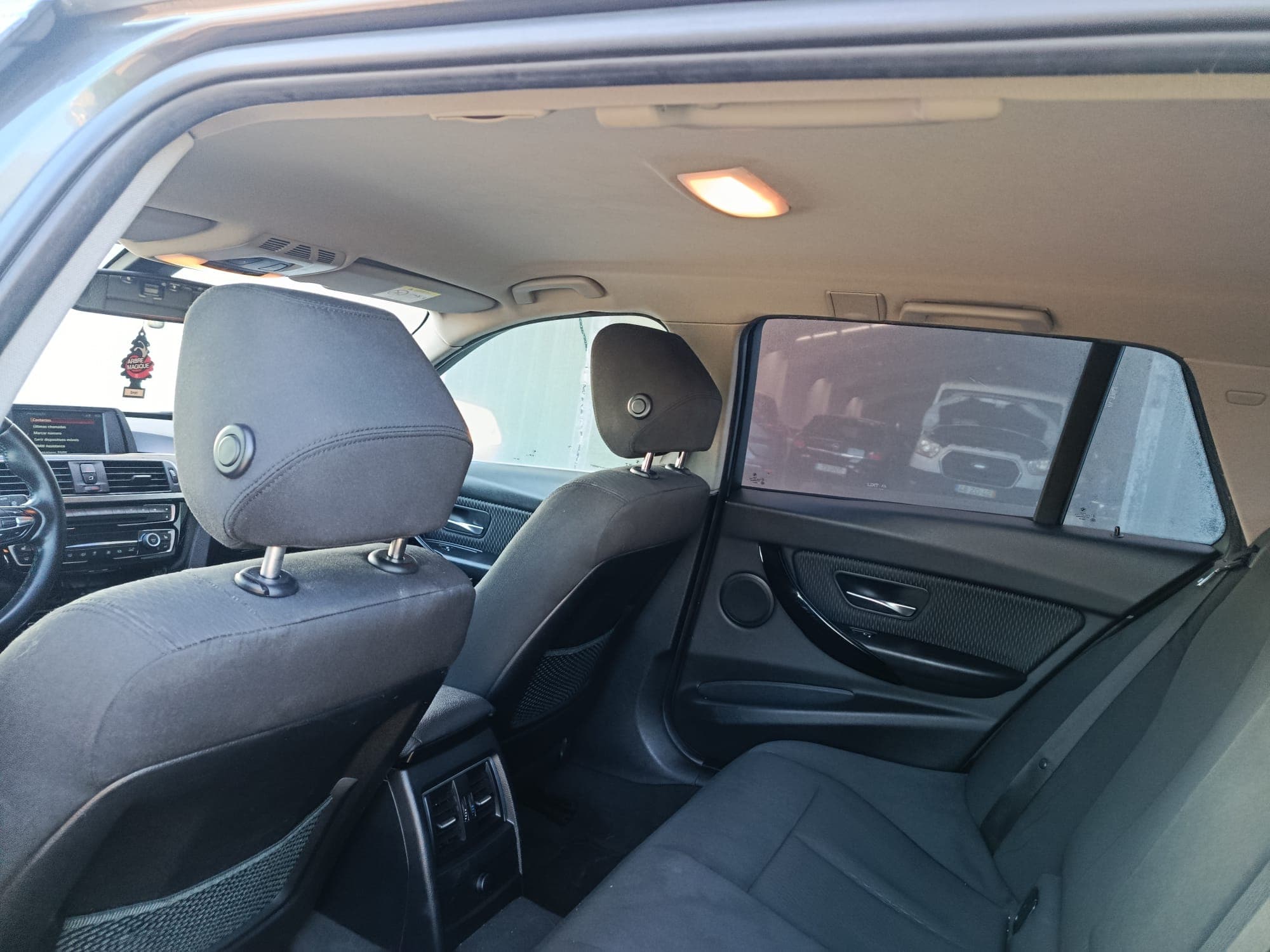 BMW 320d · Ano 2018 — imagen 19
