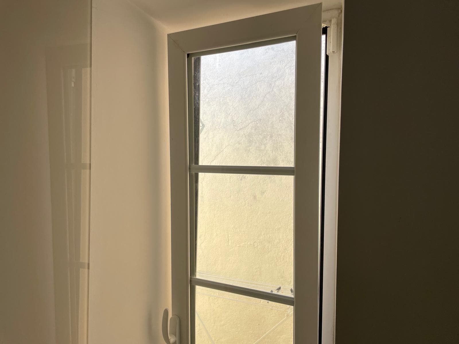 Apartamento T0 · Ajuda, Lisboa — imagen 17