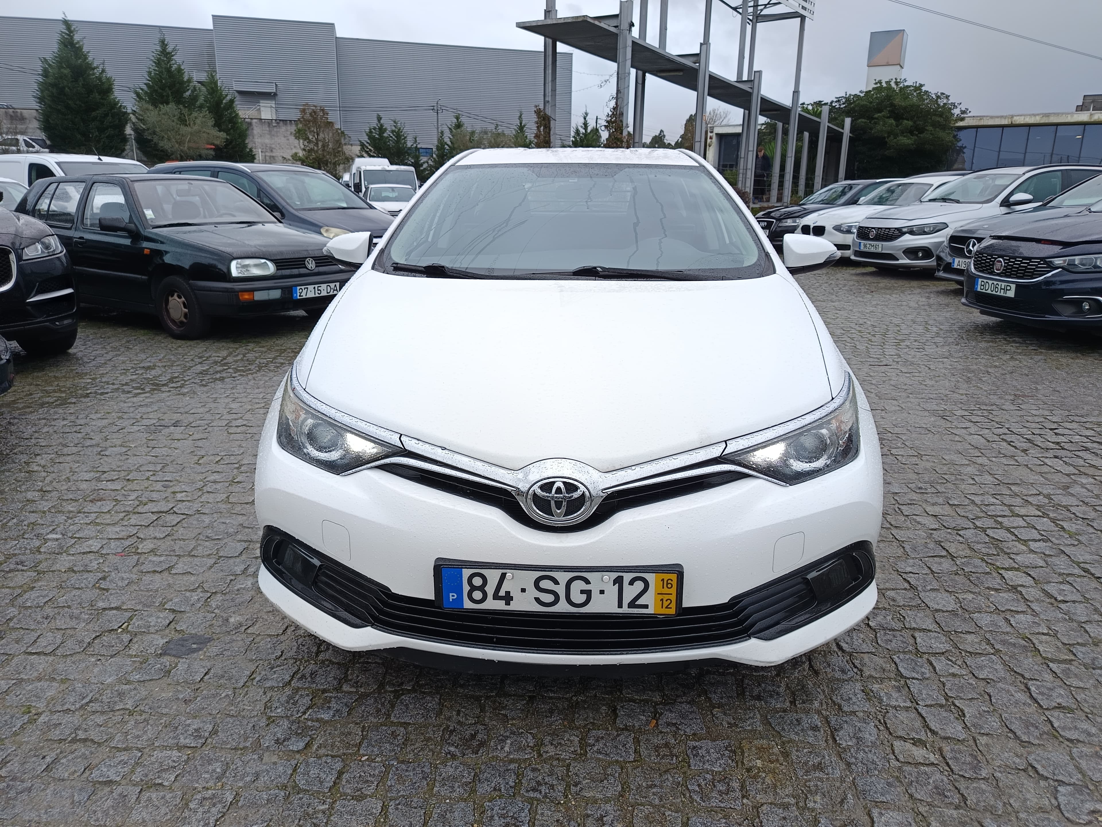 Toyota Auris · Ano 2016 — imagen 2
