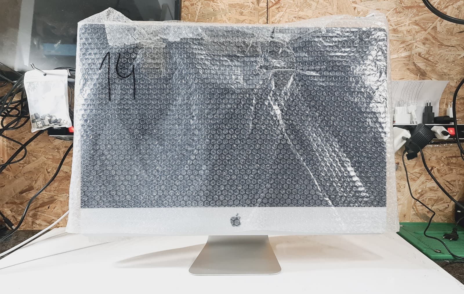 Computador Apple iMac A2115 — image 3