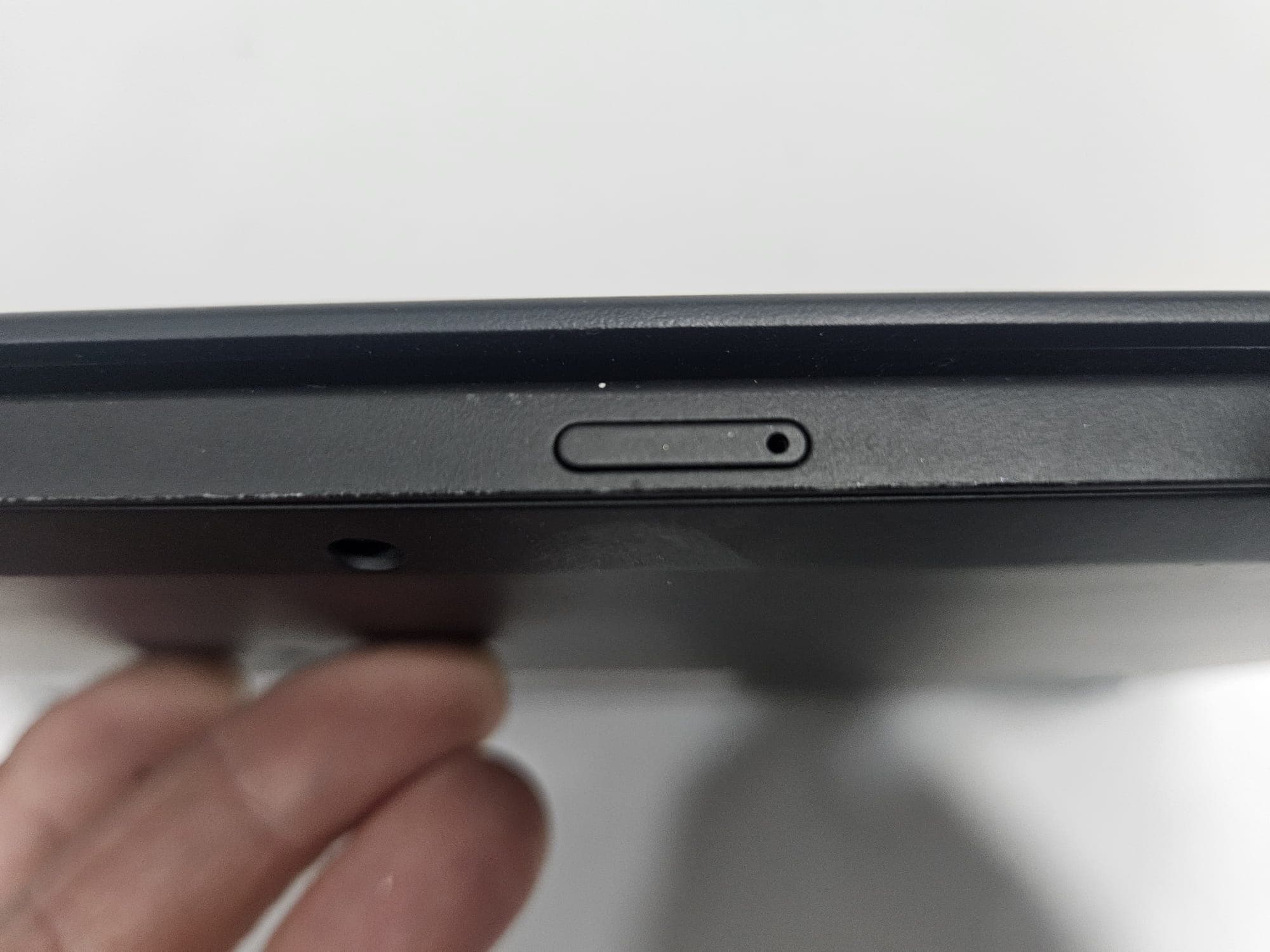 Portátil Lenovo THINKPAD X1 Carbon — imagen 8