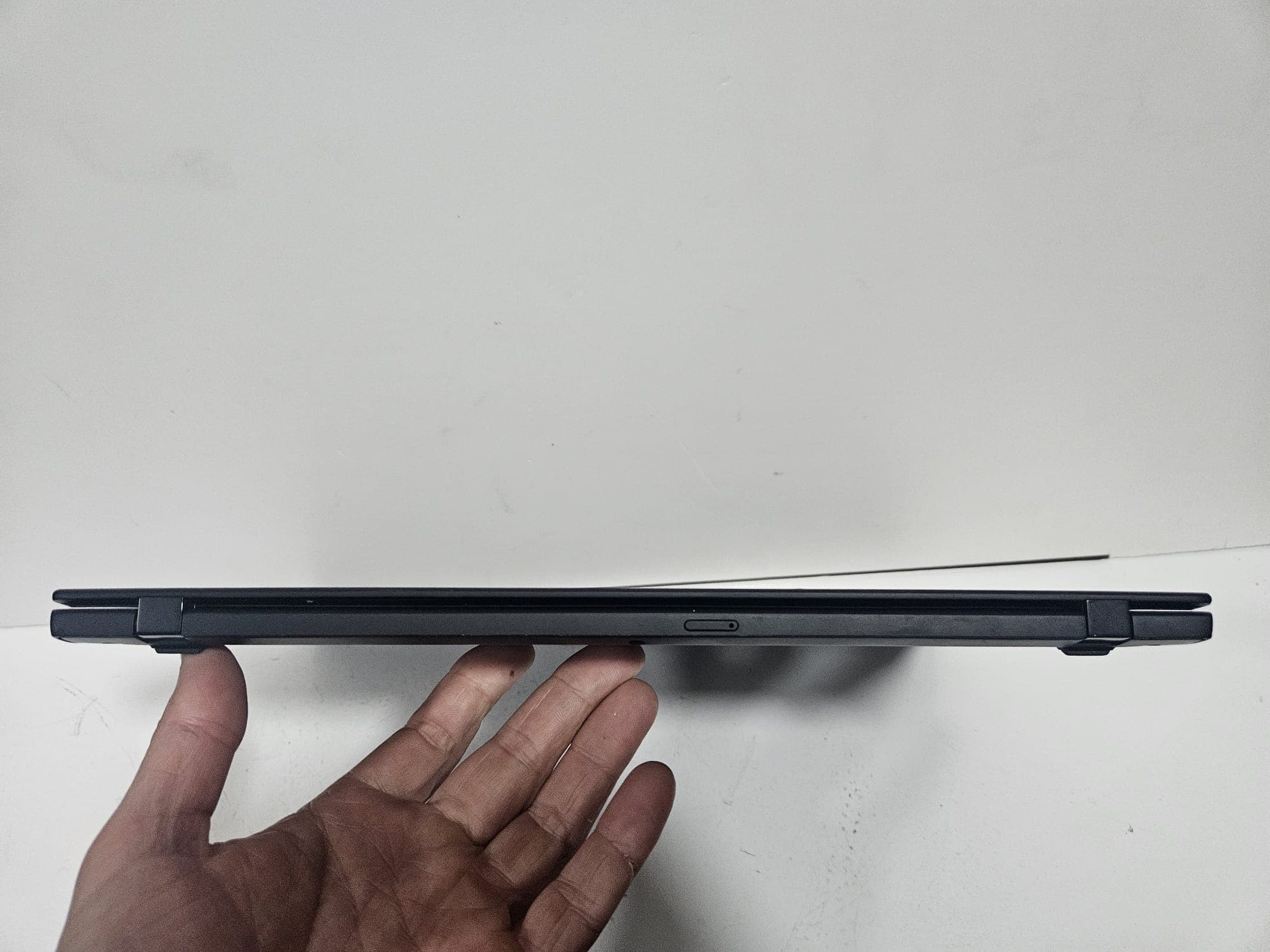 Portátil Lenovo THINKPAD X1 Carbon — imagem 9