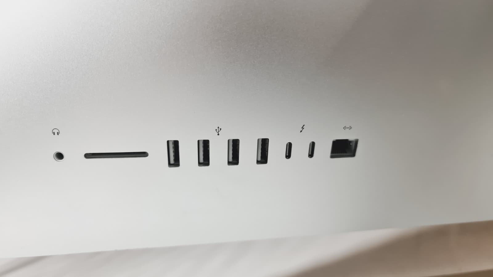 Computador Apple iMac A2115 — imagem 3