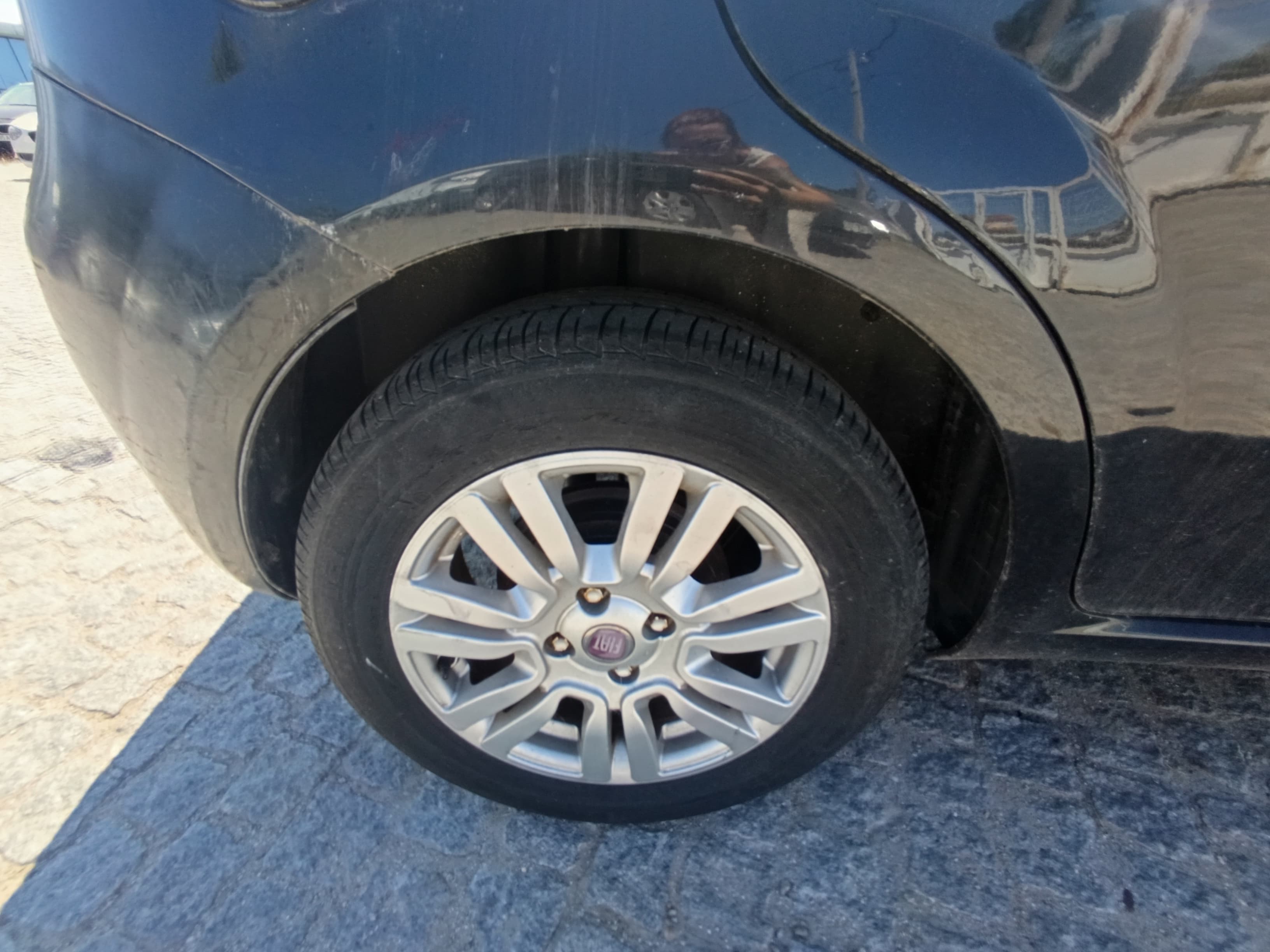 Fiat Punto · Ano 2012 — imagen 15