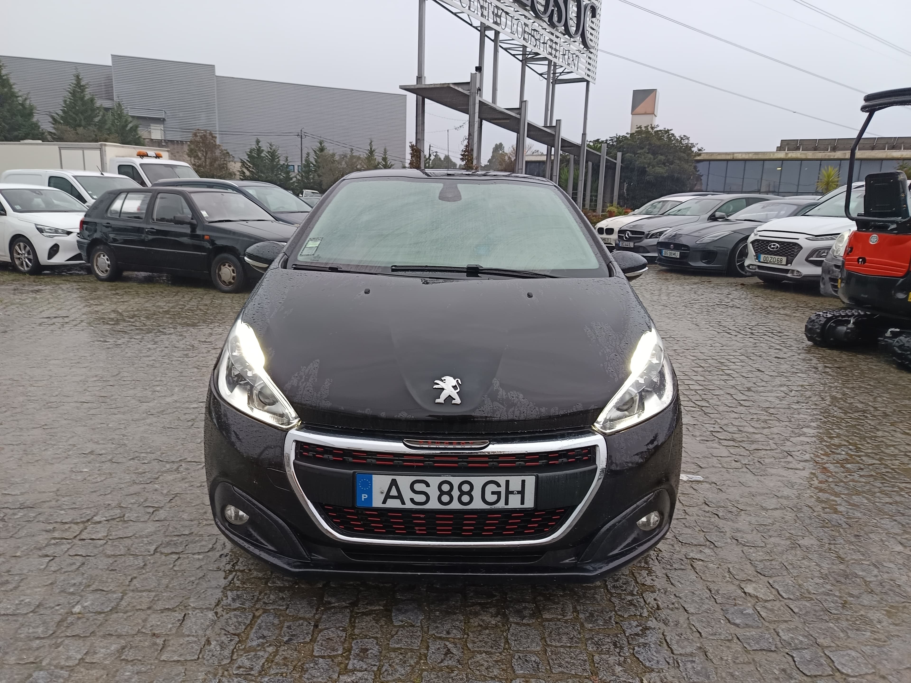Peugeot 208 · Ano 2017 — imagem 2