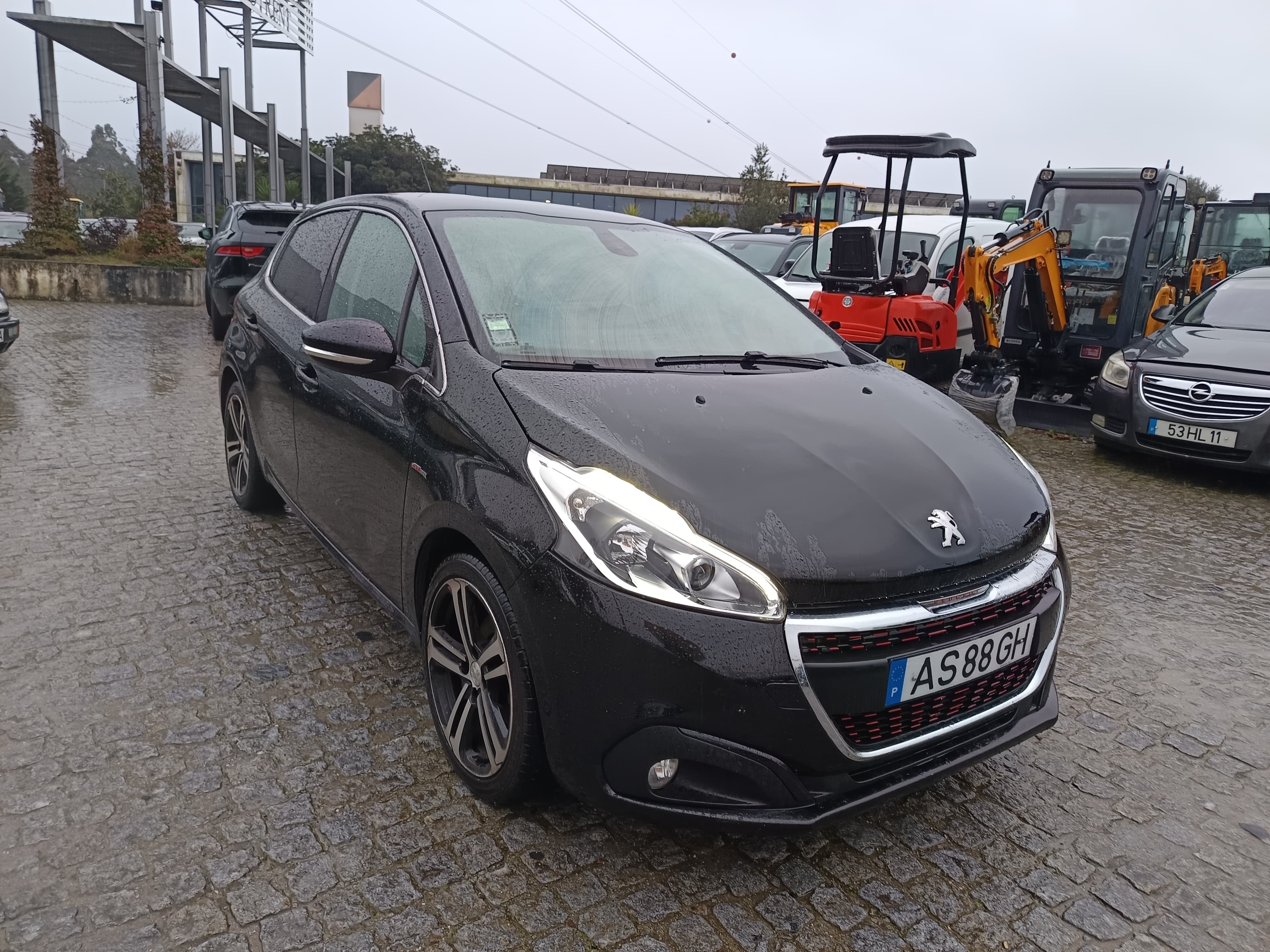 Peugeot 208 · Ano 2017 — imagem 3