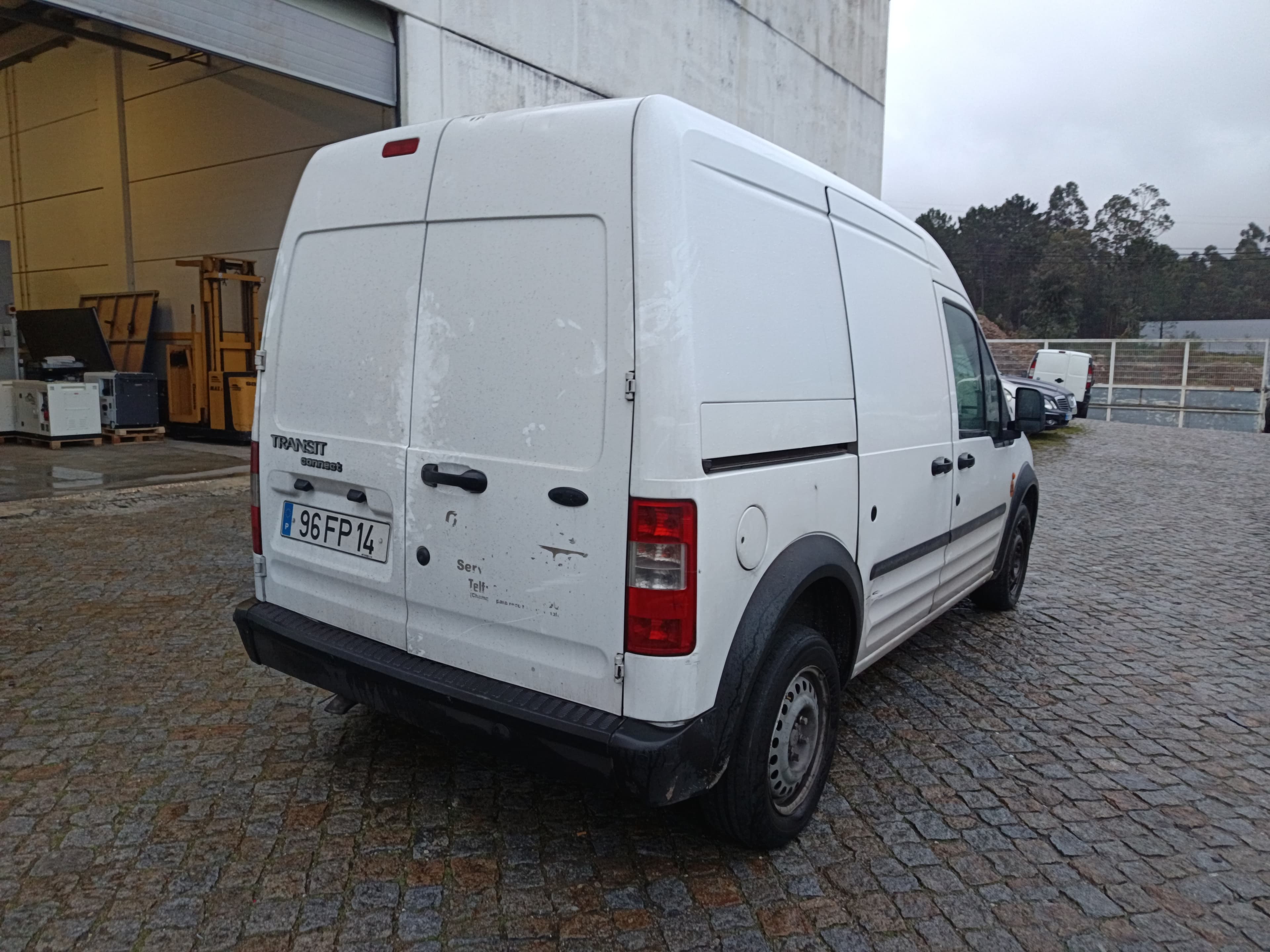 Ford Transit Connect · Ano 2008 — image 4