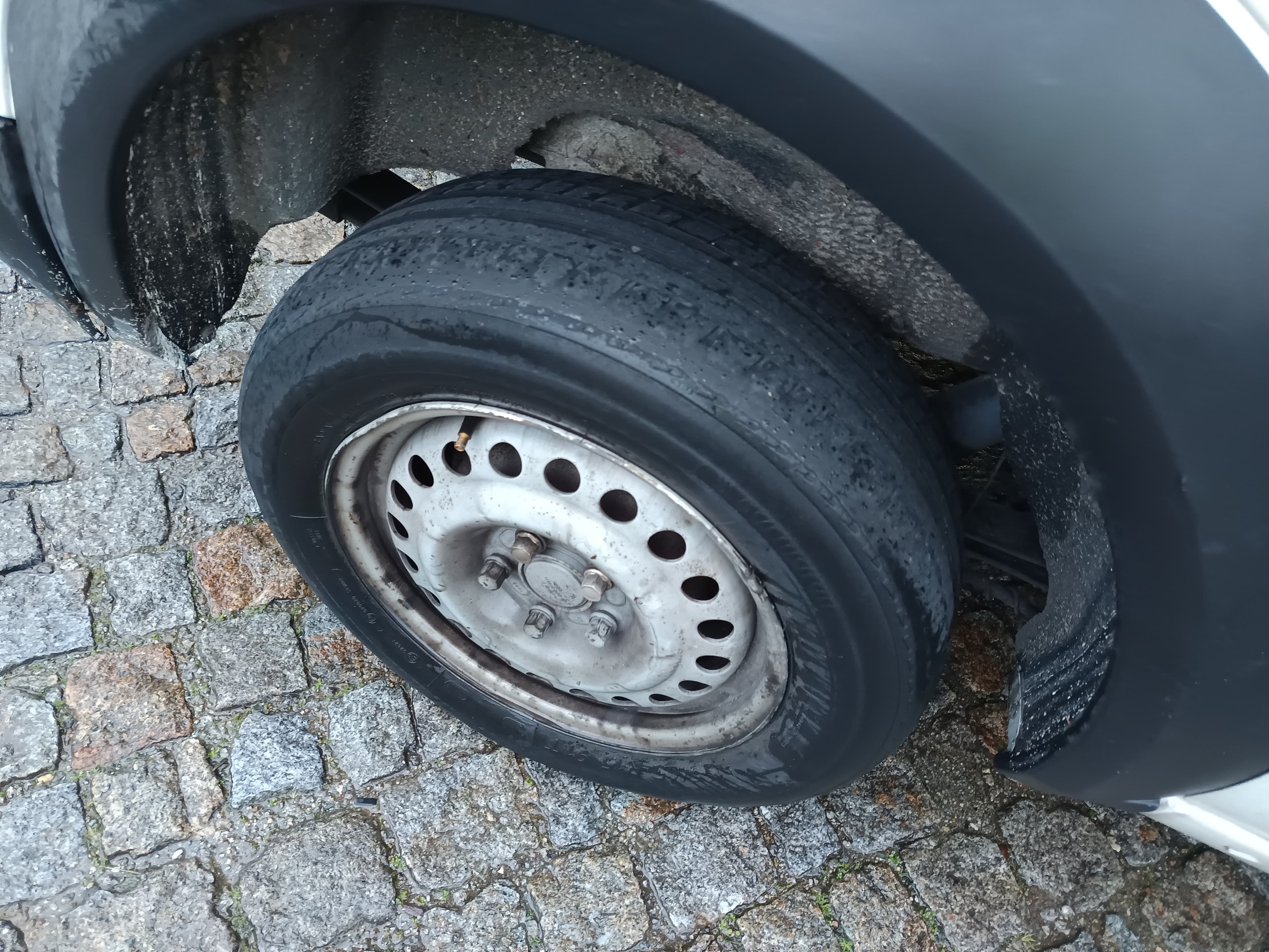 Ford Transit Connect · Ano 2008 — image 8