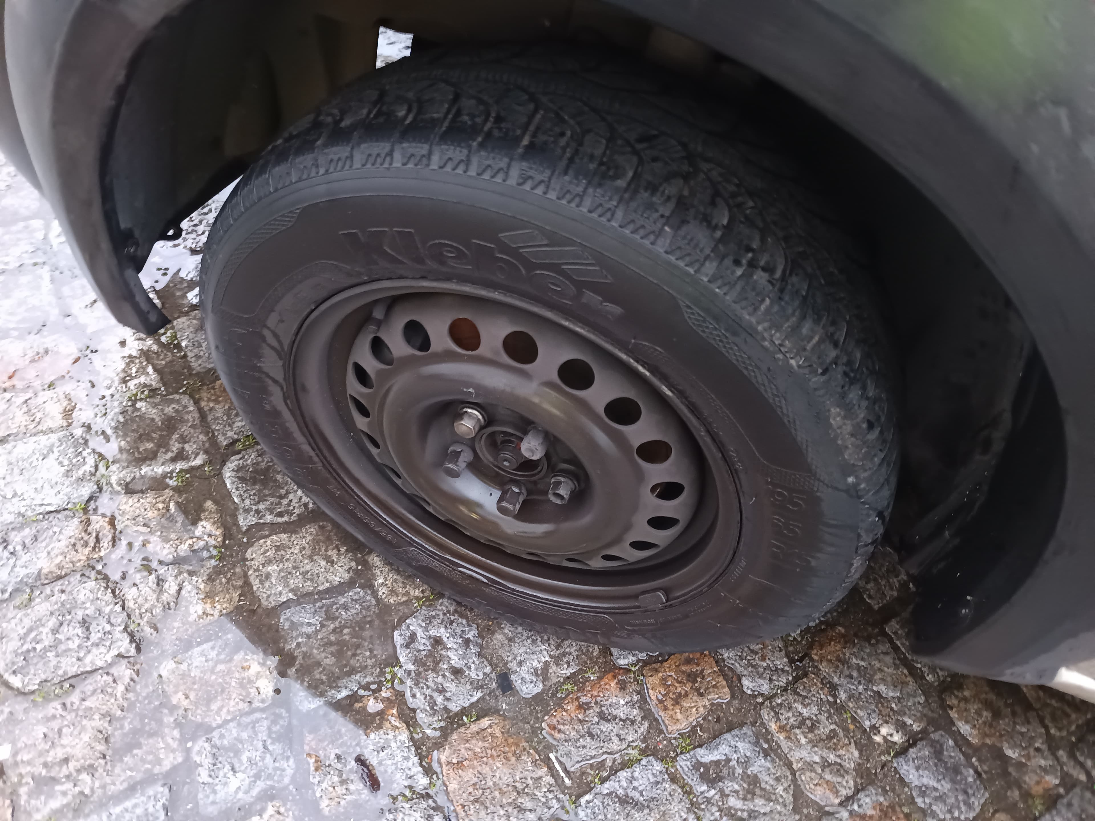 Ford Transit Connect · Ano 2008 — image 13