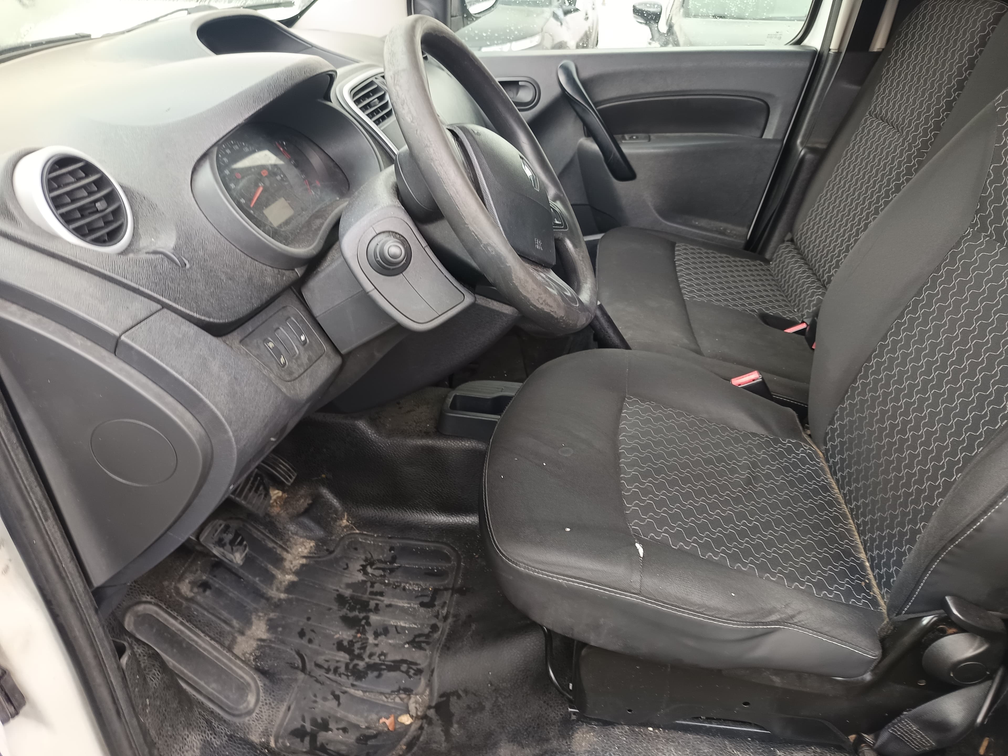 Renault Kangoo · Année 2016 — image 32