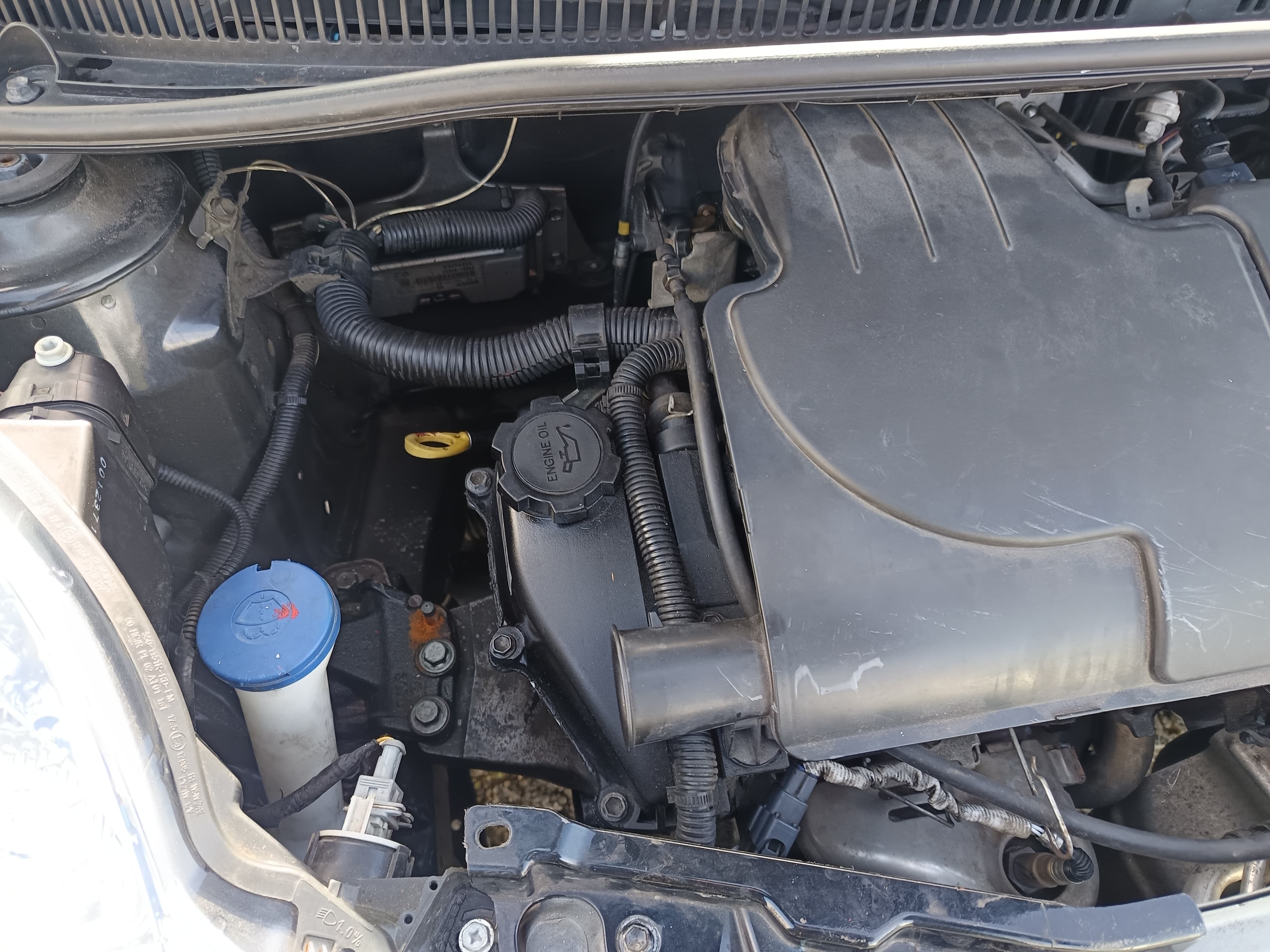 Peugeot 107 · Ano 2006 — image 15