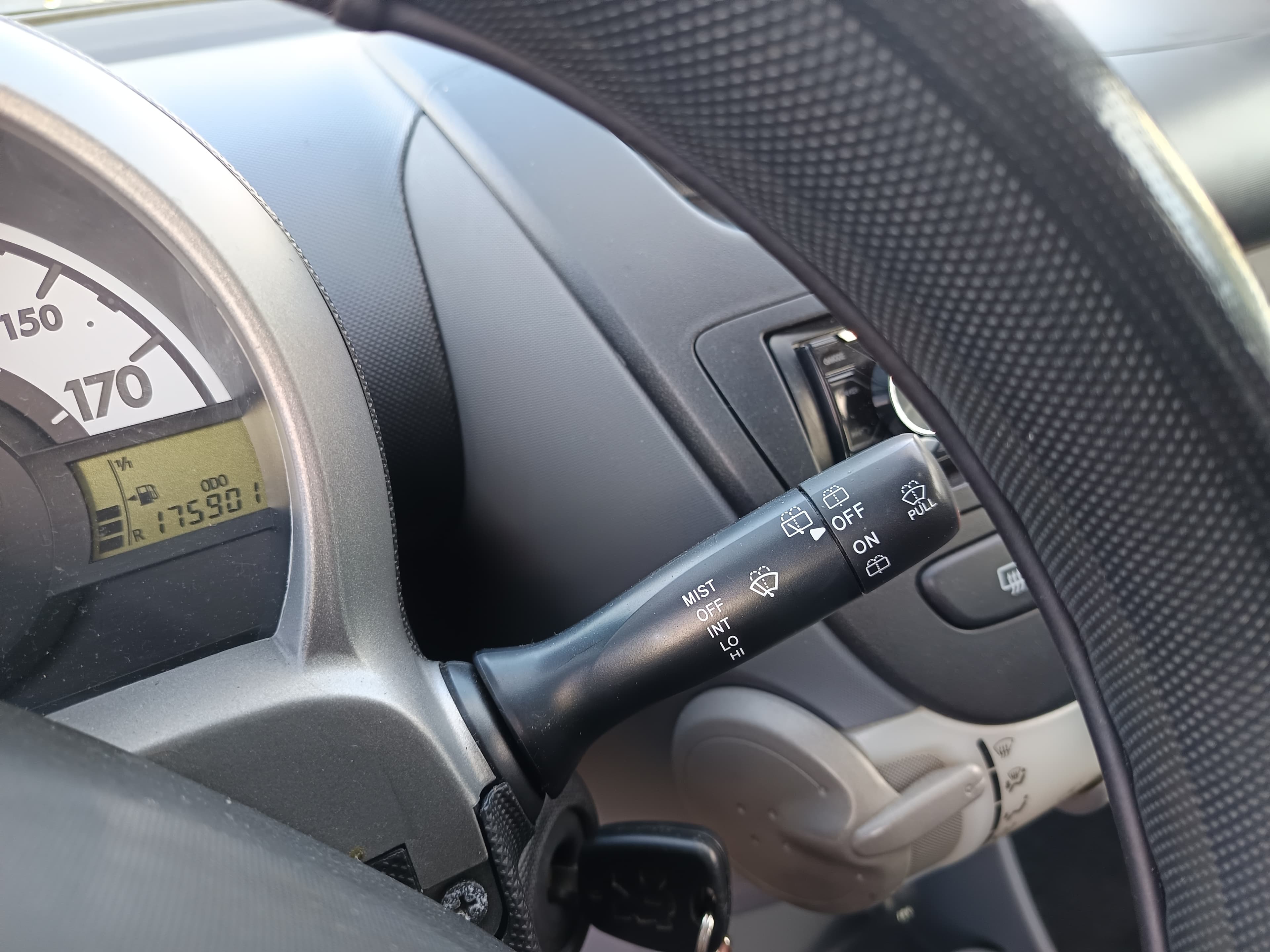 Peugeot 107 · Ano 2006 — image 37