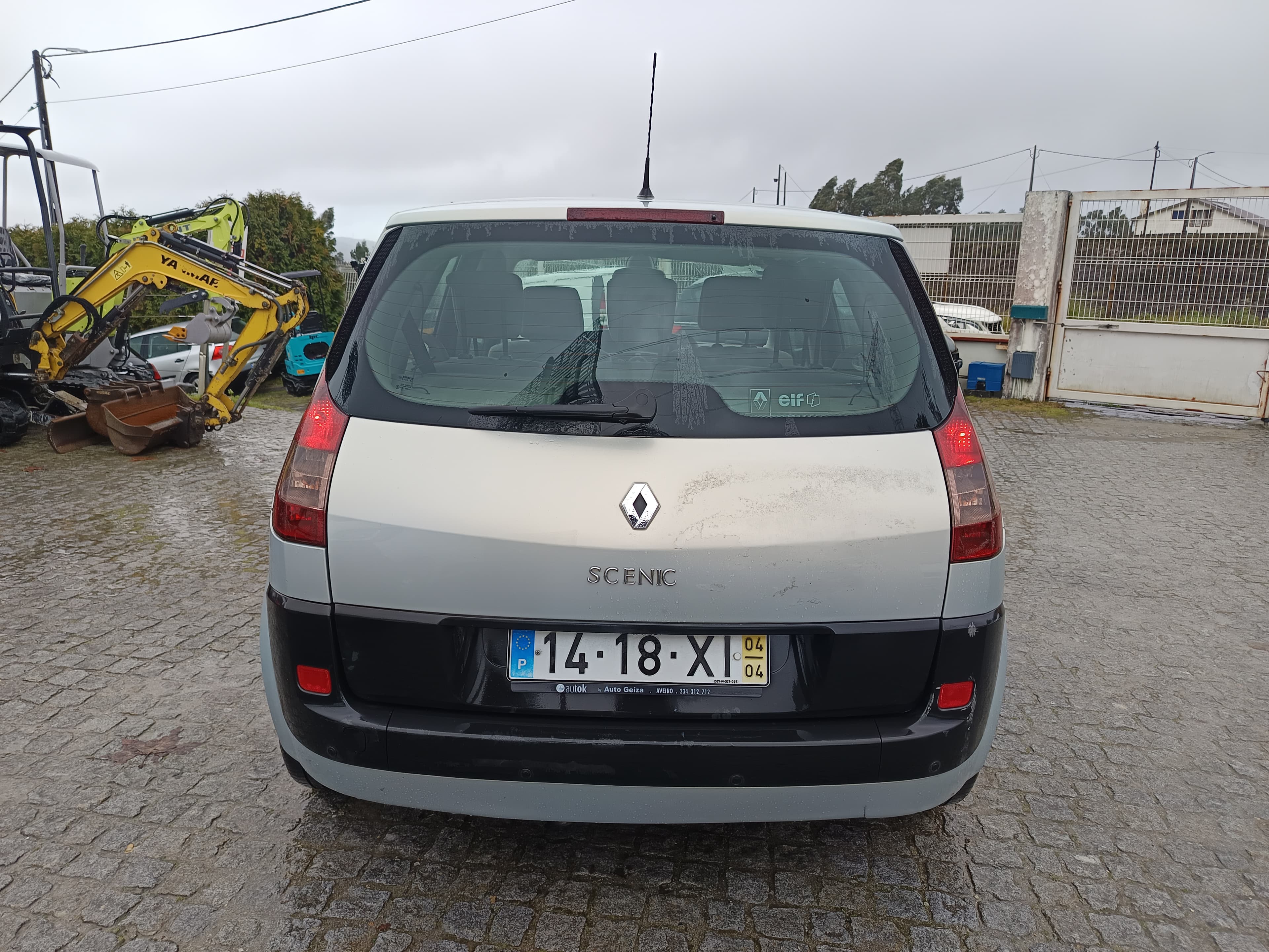 Renault Scénic · Ano 2004 — imagem 5