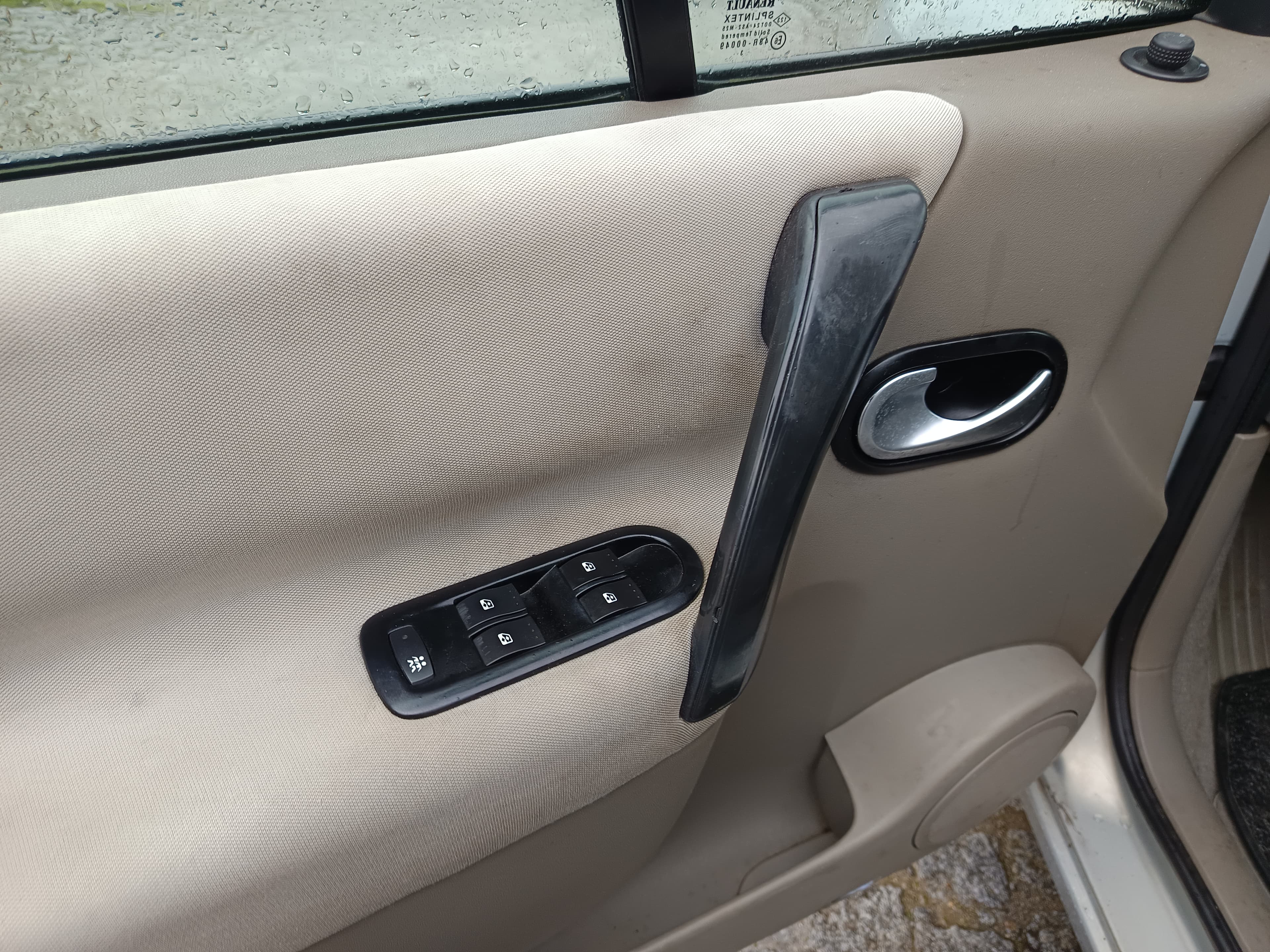 Renault Scénic · Ano 2004 — imagem 30