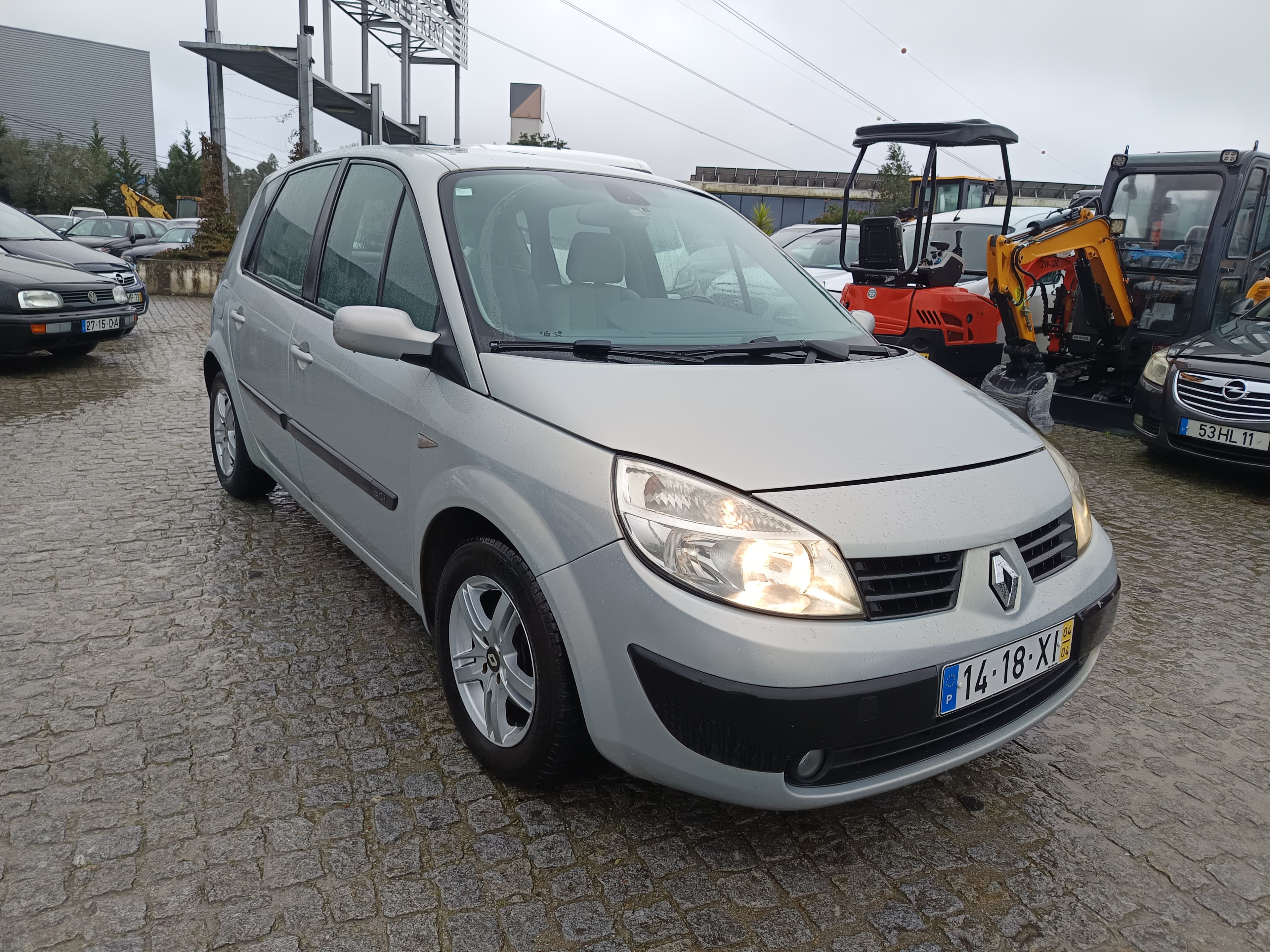 Renault Scénic · Ano 2004 — imagem 3