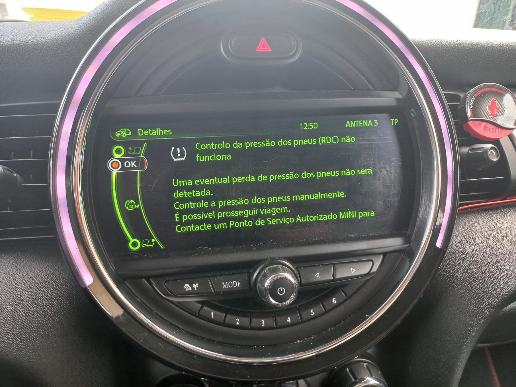 Mini Cooper D · Ano 2015 — image 14
