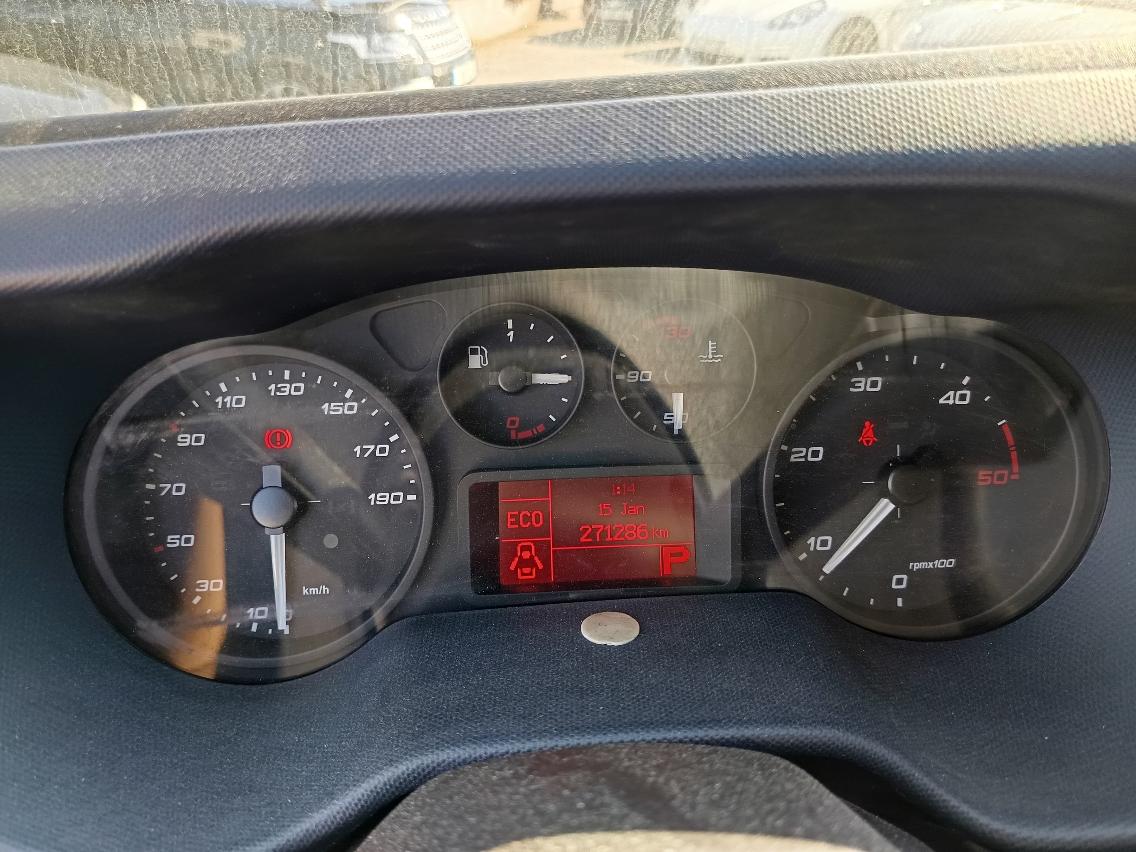Iveco Daily · Ano 2018 — image 37