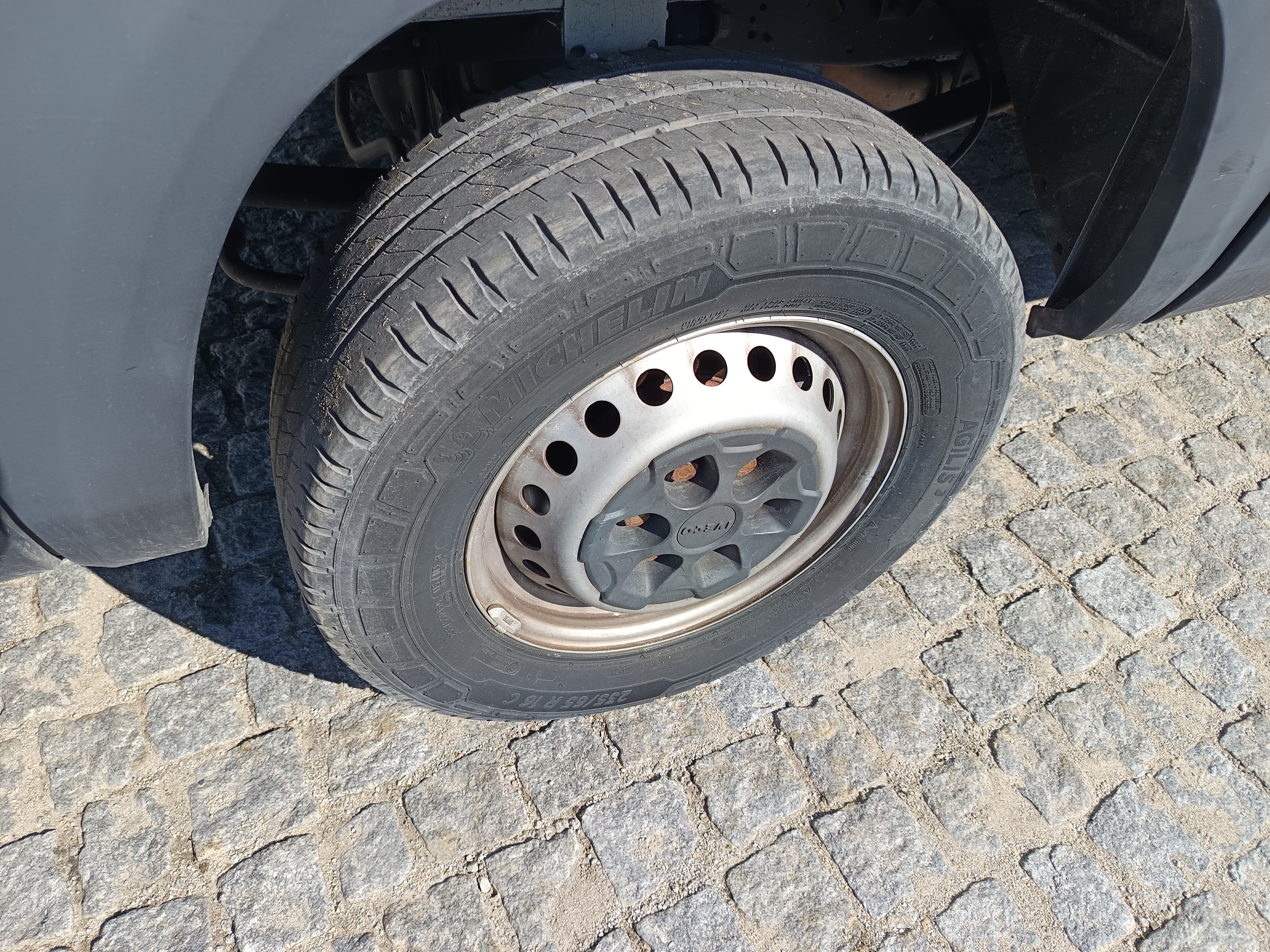 Iveco Daily · Ano 2018 — image 12