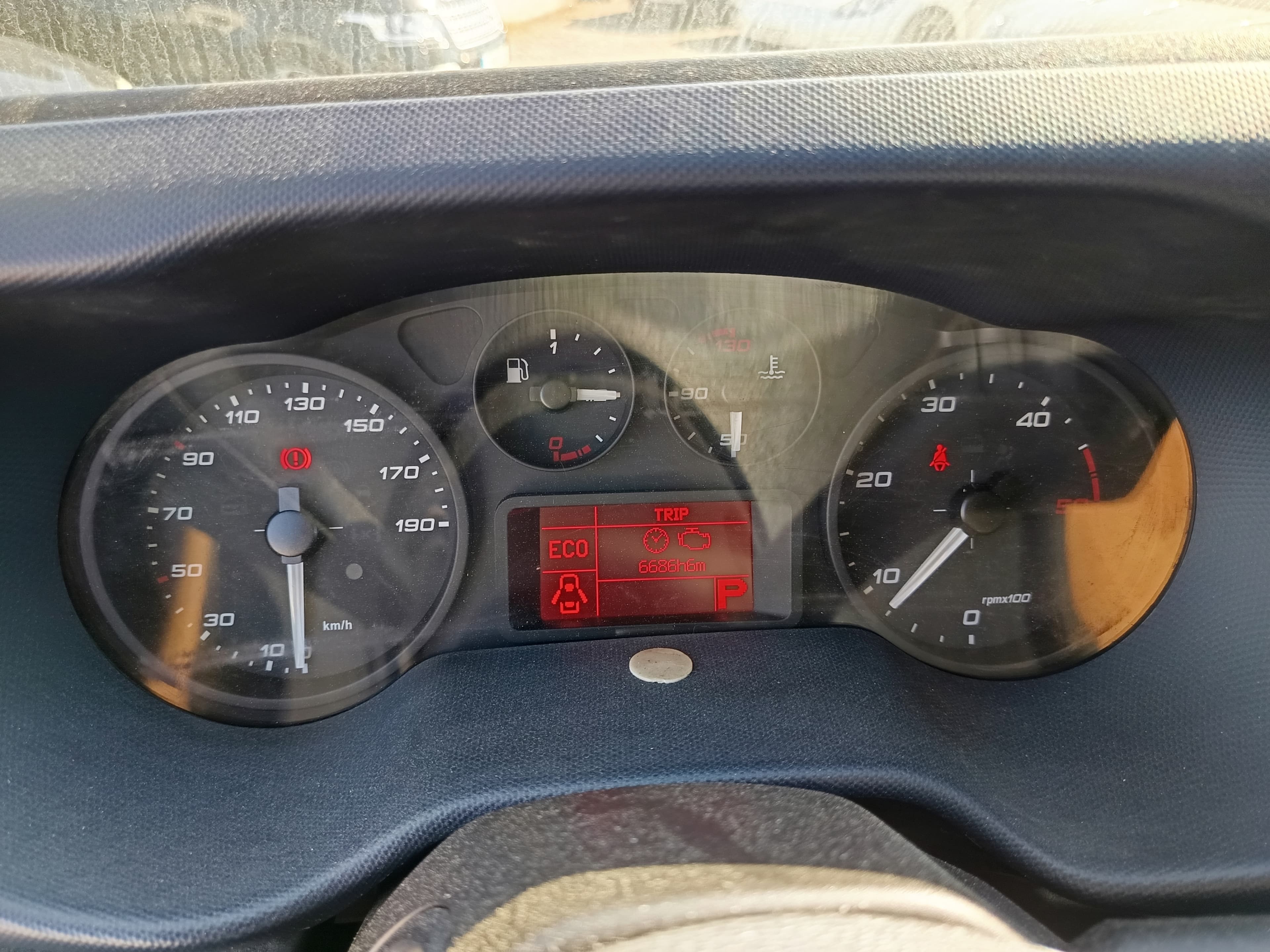 Iveco Daily · Ano 2018 — image 36