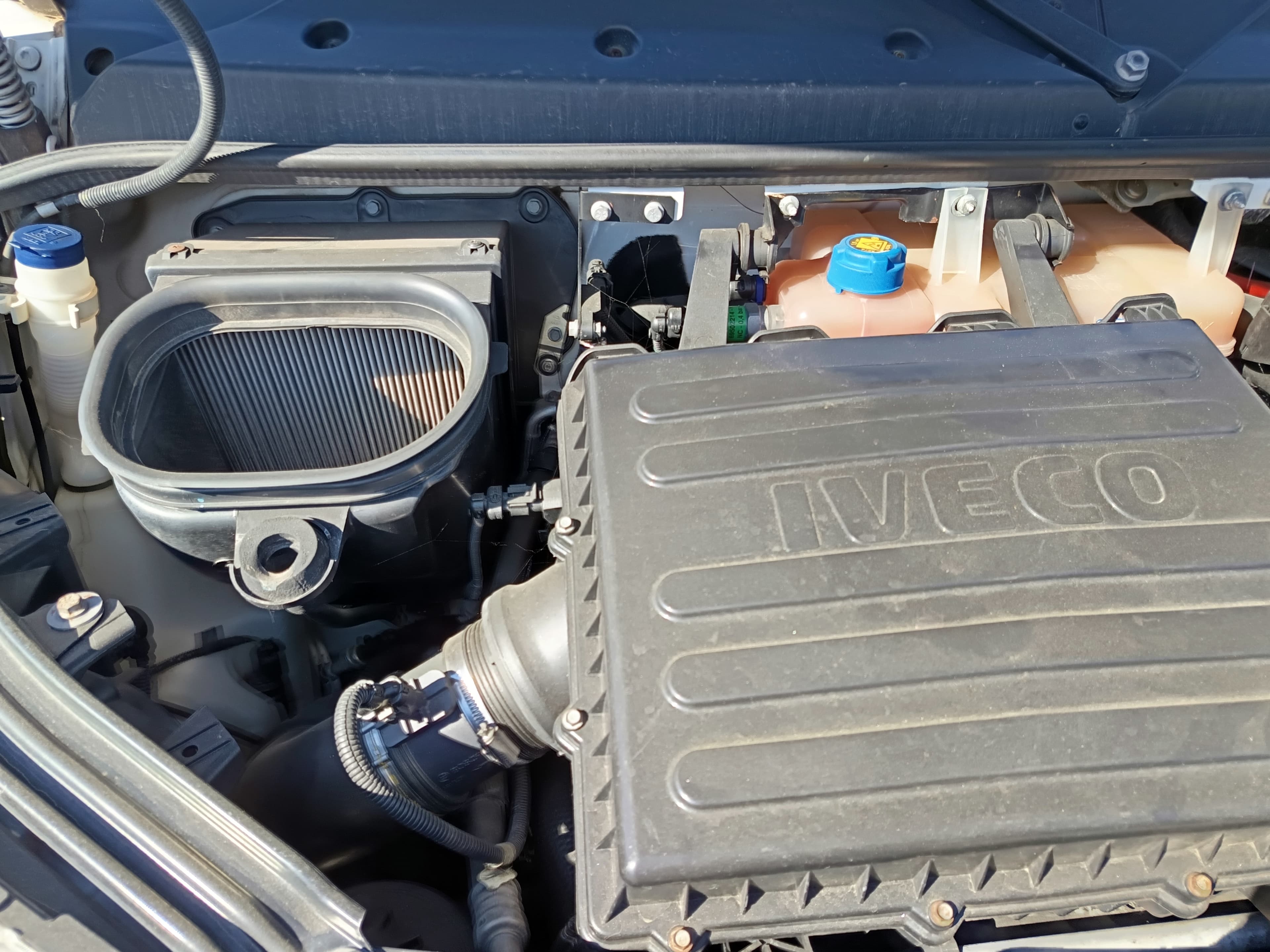 Iveco Daily · Ano 2018 — image 18