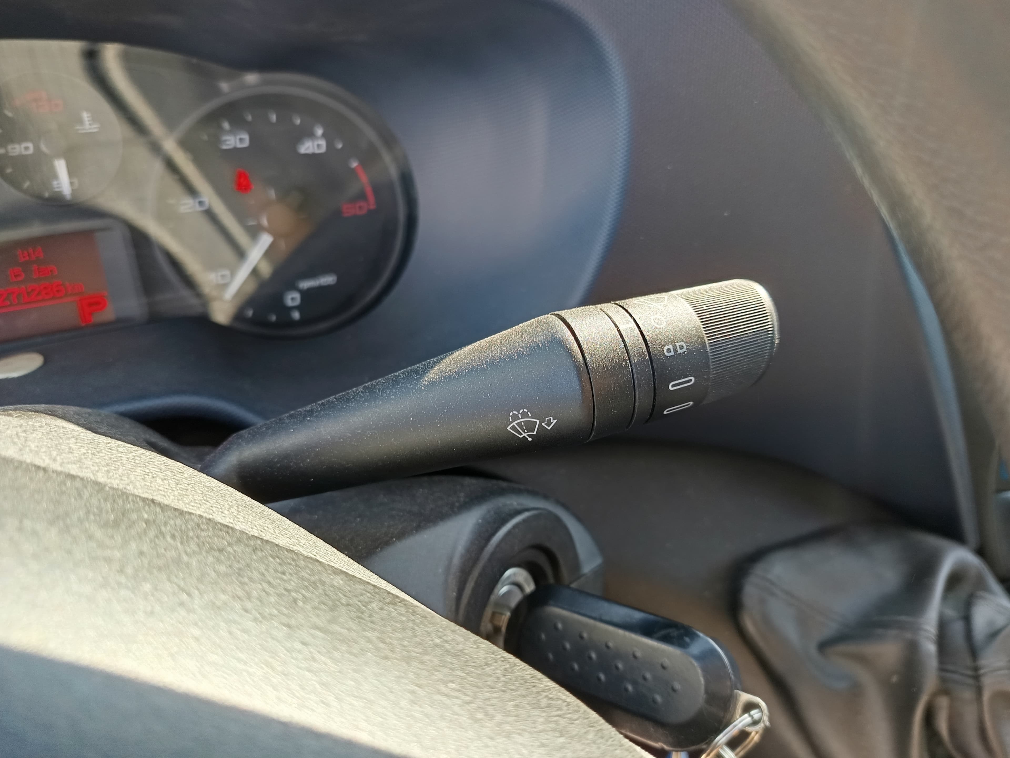 Iveco Daily · Ano 2018 — image 38