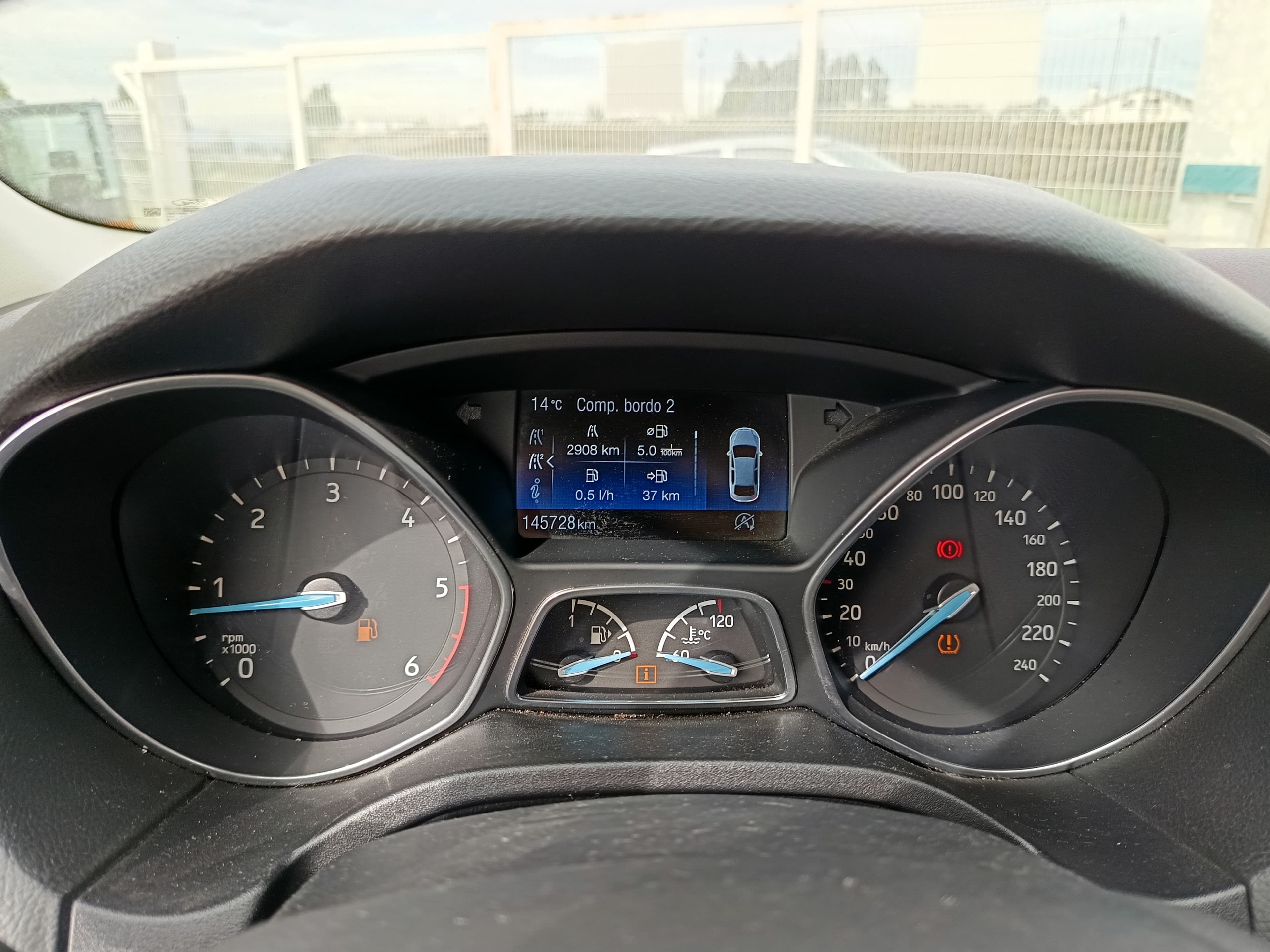 Ford Focus · Année 2015 — image 42