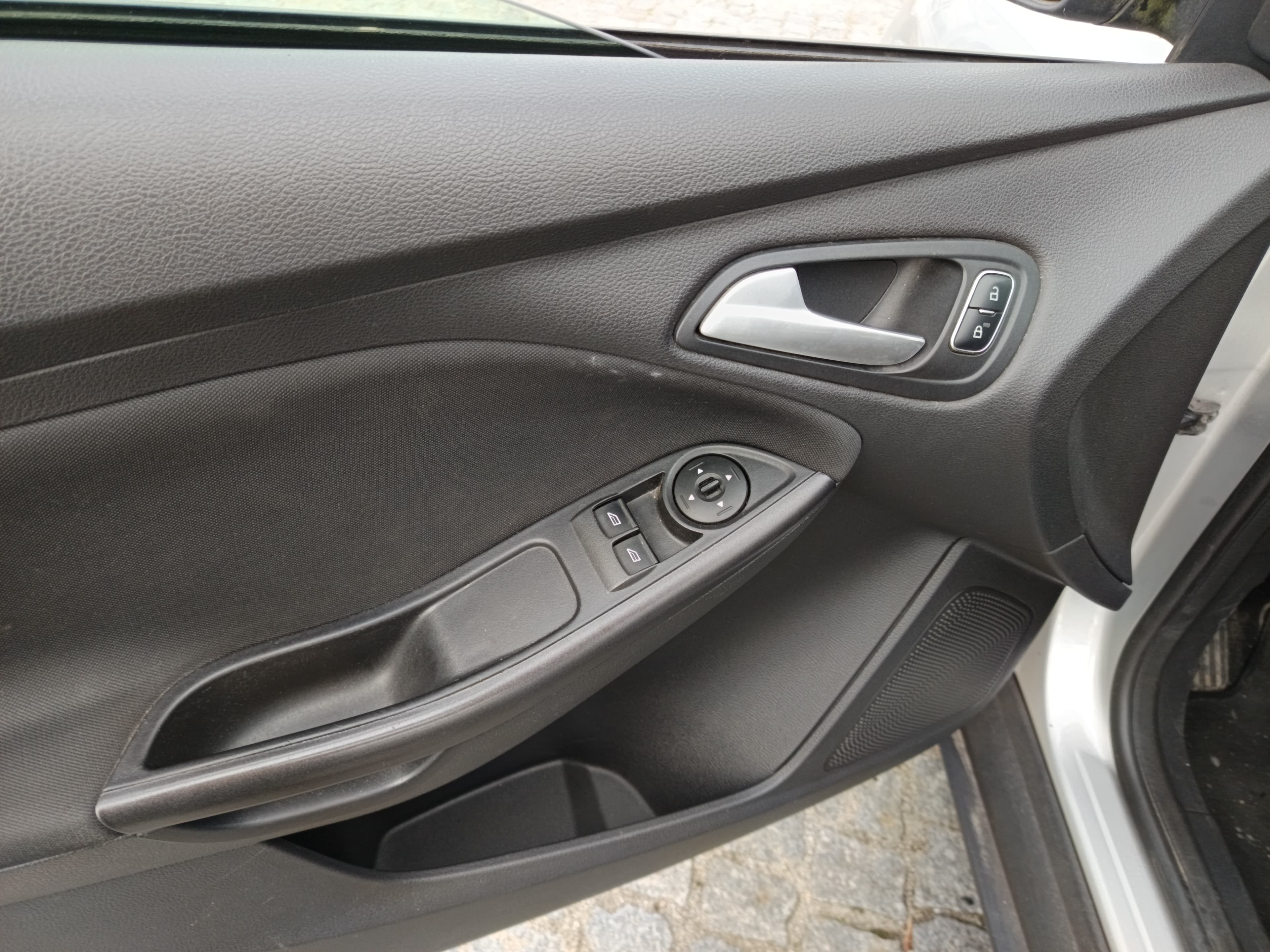 Ford Focus · Année 2015 — image 32