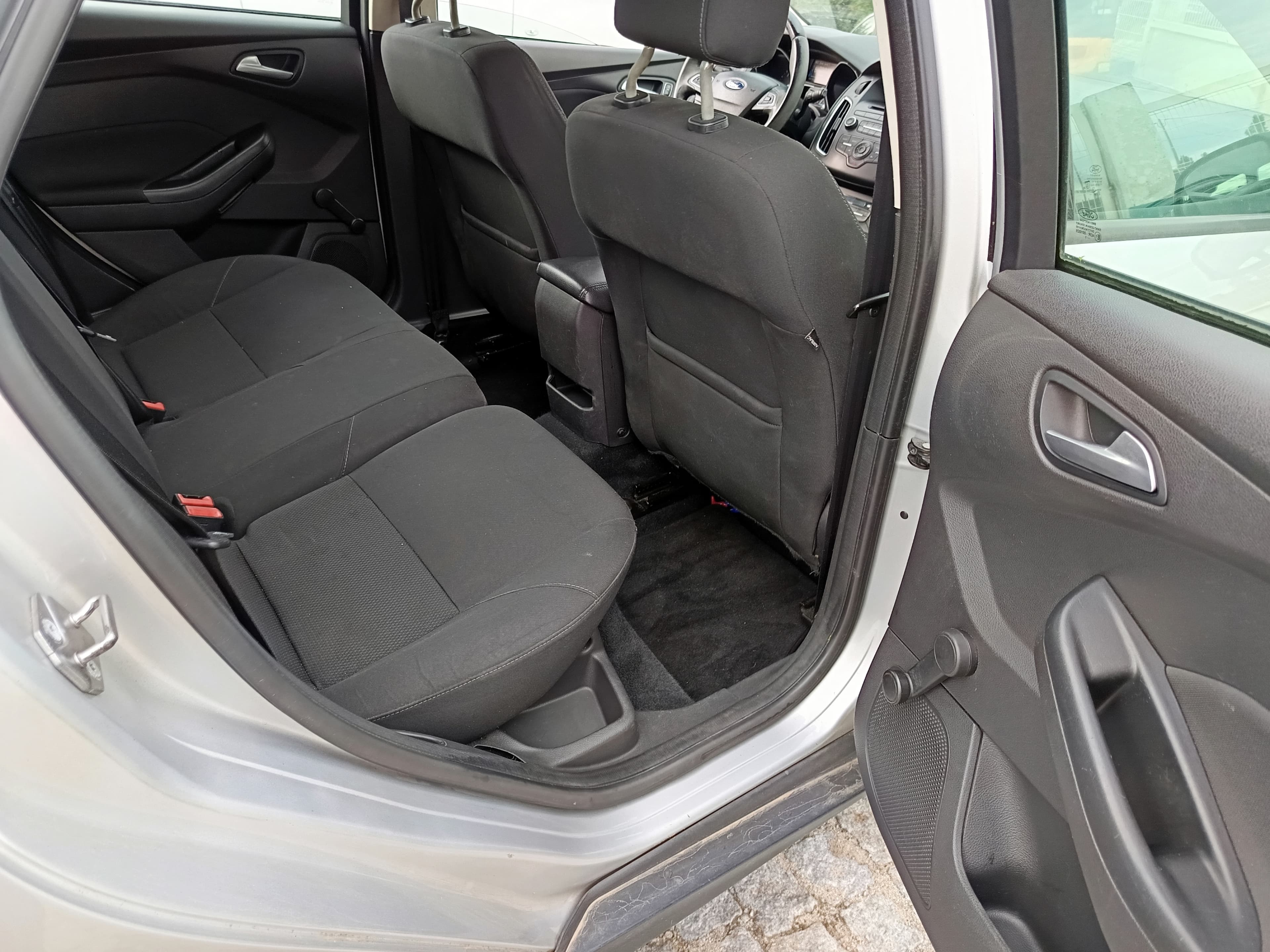 Ford Focus · Année 2015 — image 27