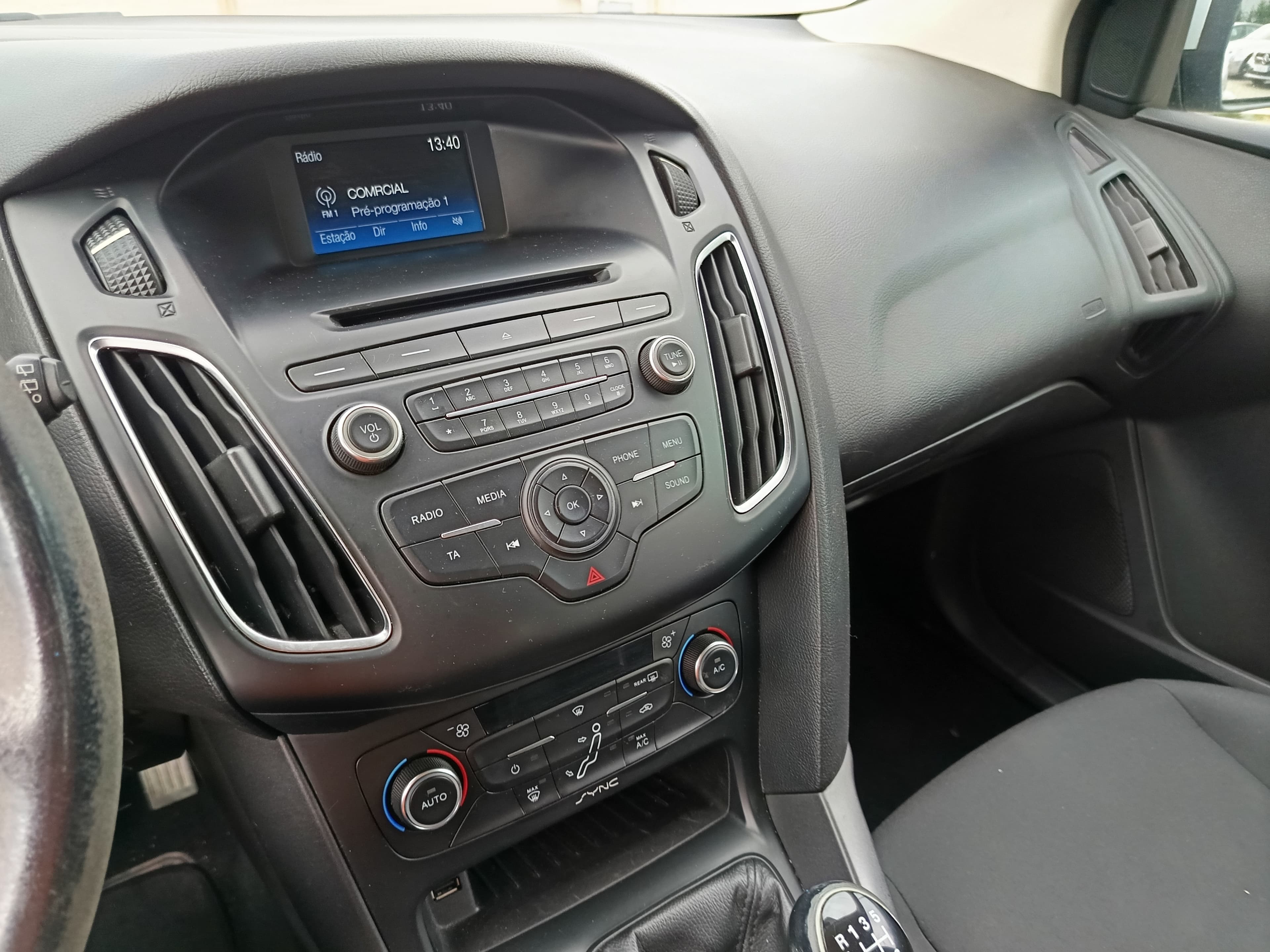 Ford Focus · Année 2015 — image 36