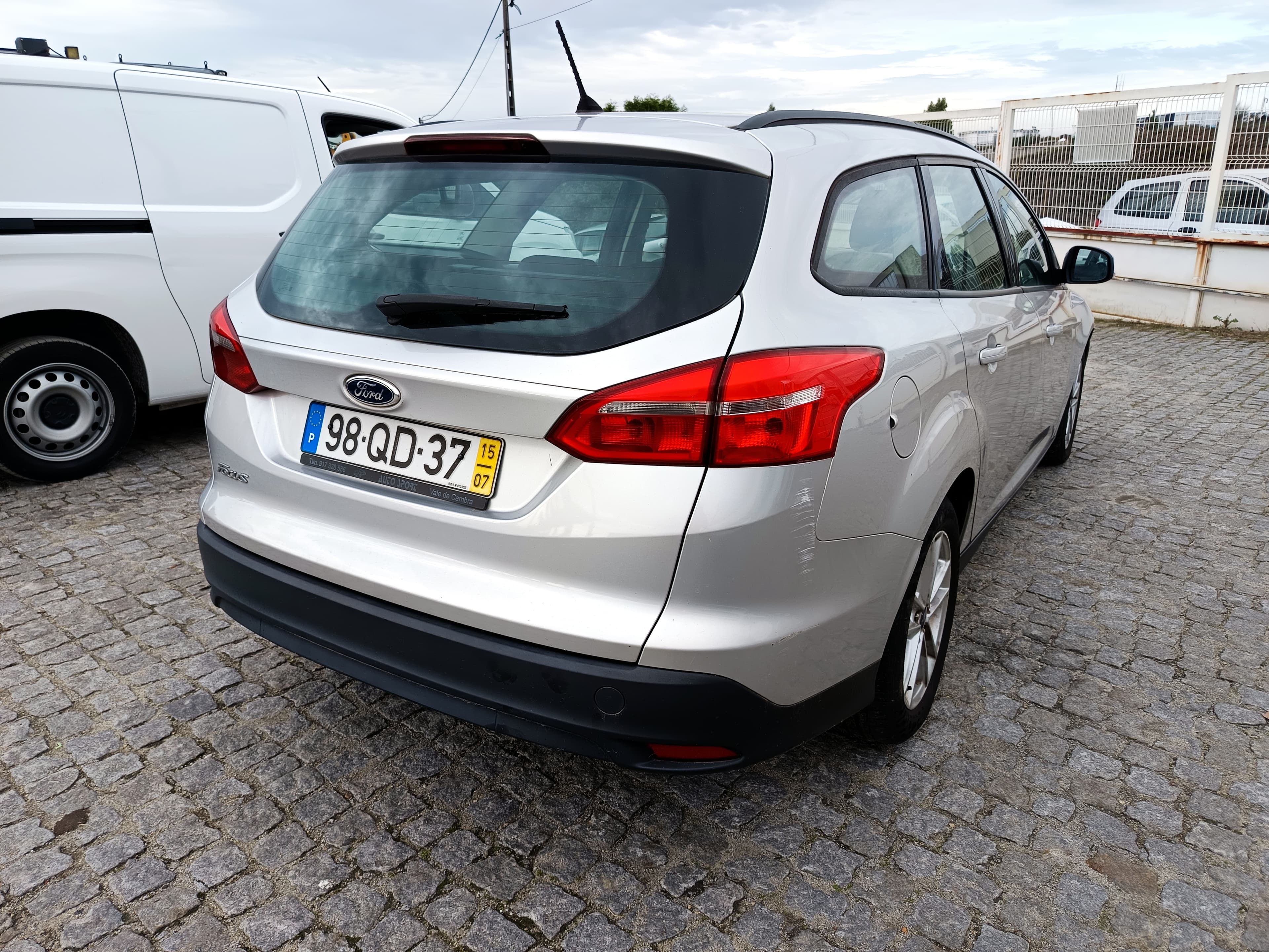 Ford Focus · Année 2015 — image 4