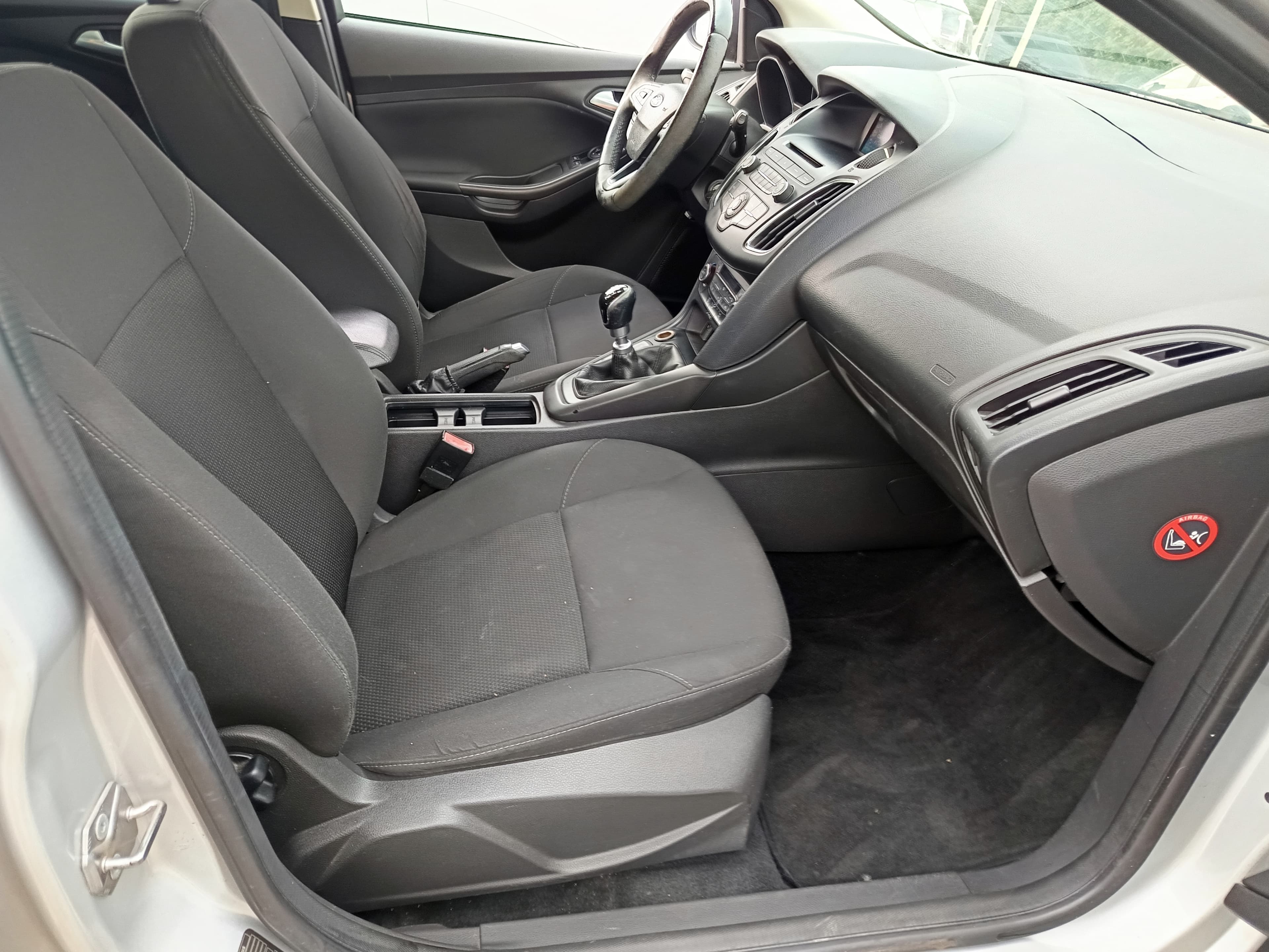 Ford Focus · Année 2015 — image 26