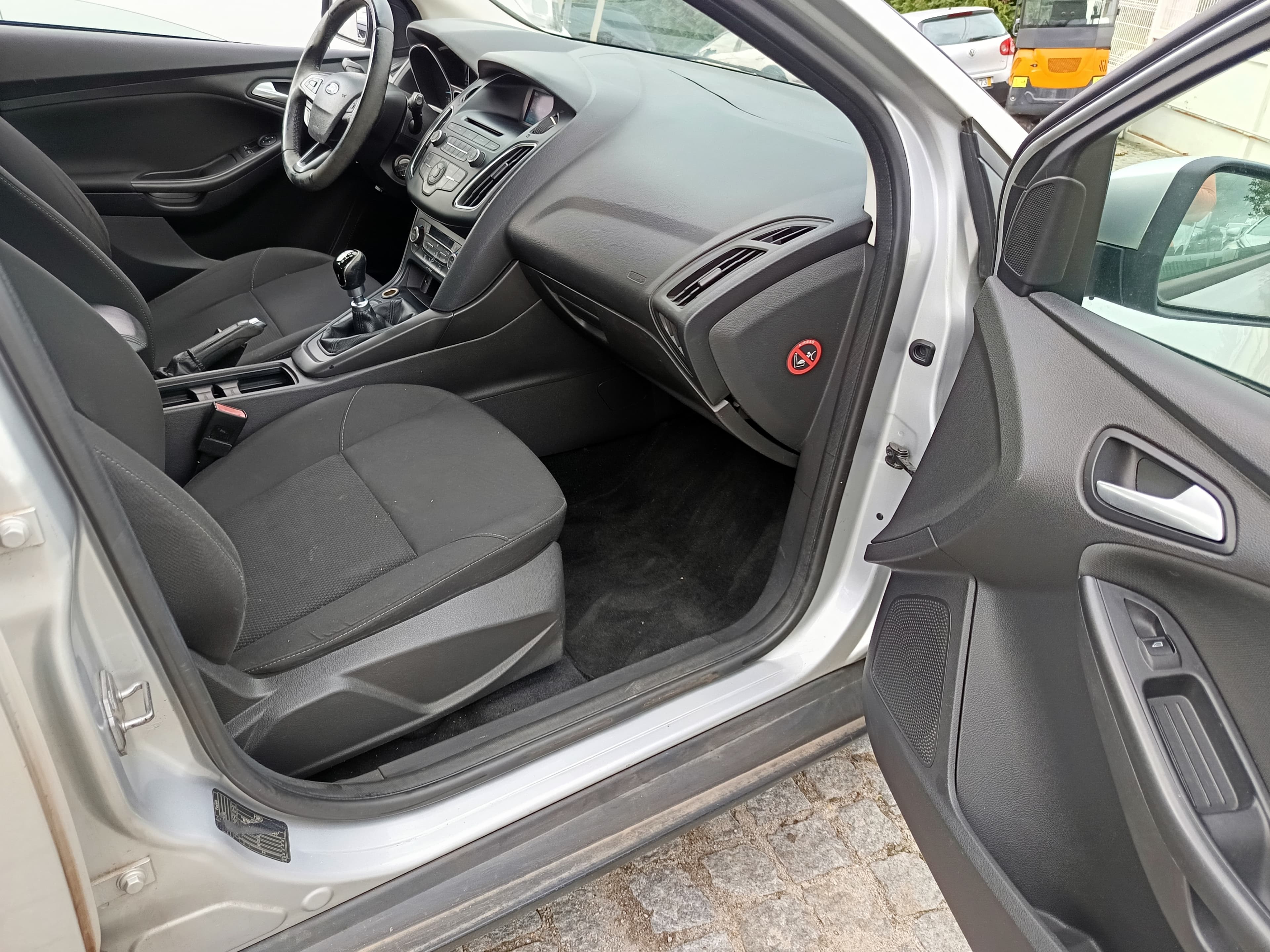 Ford Focus · Année 2015 — image 24