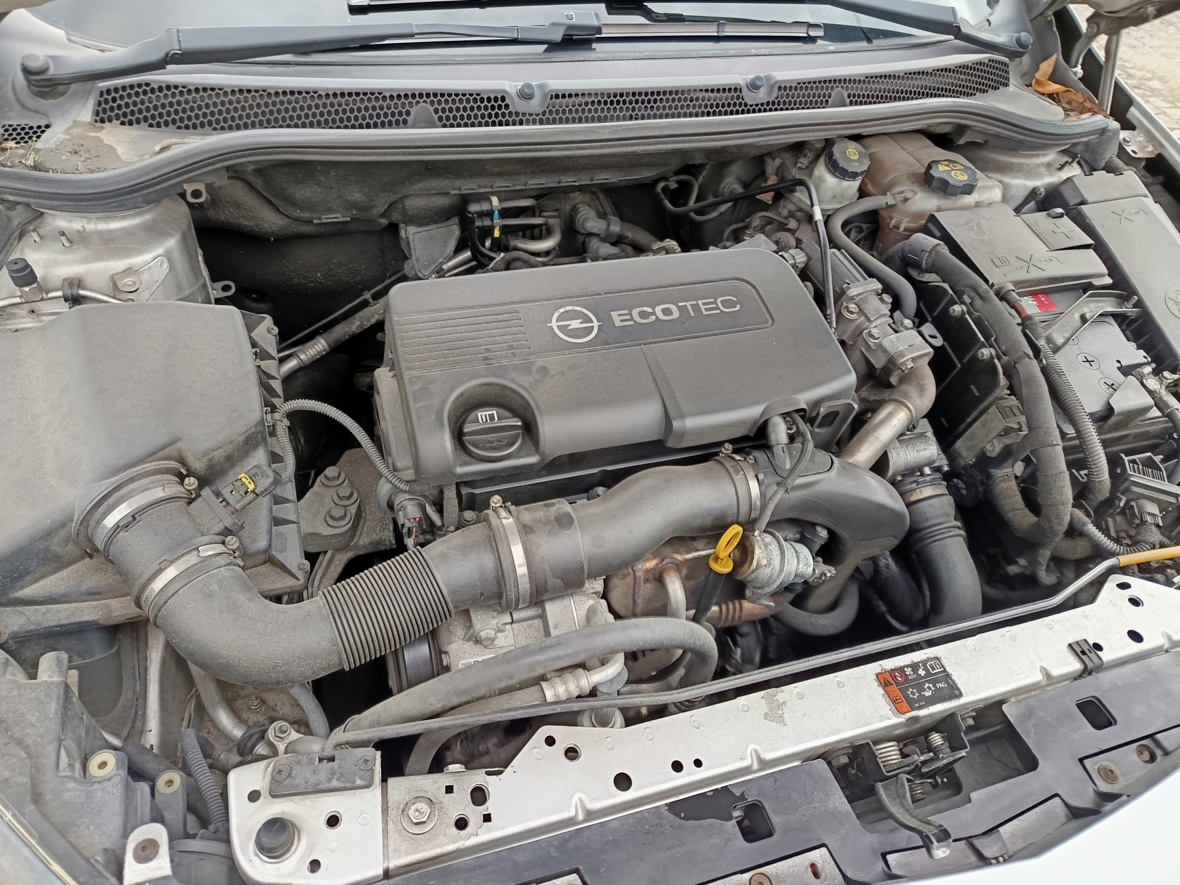 Opel Astra · Ano 2011 — imagem 17