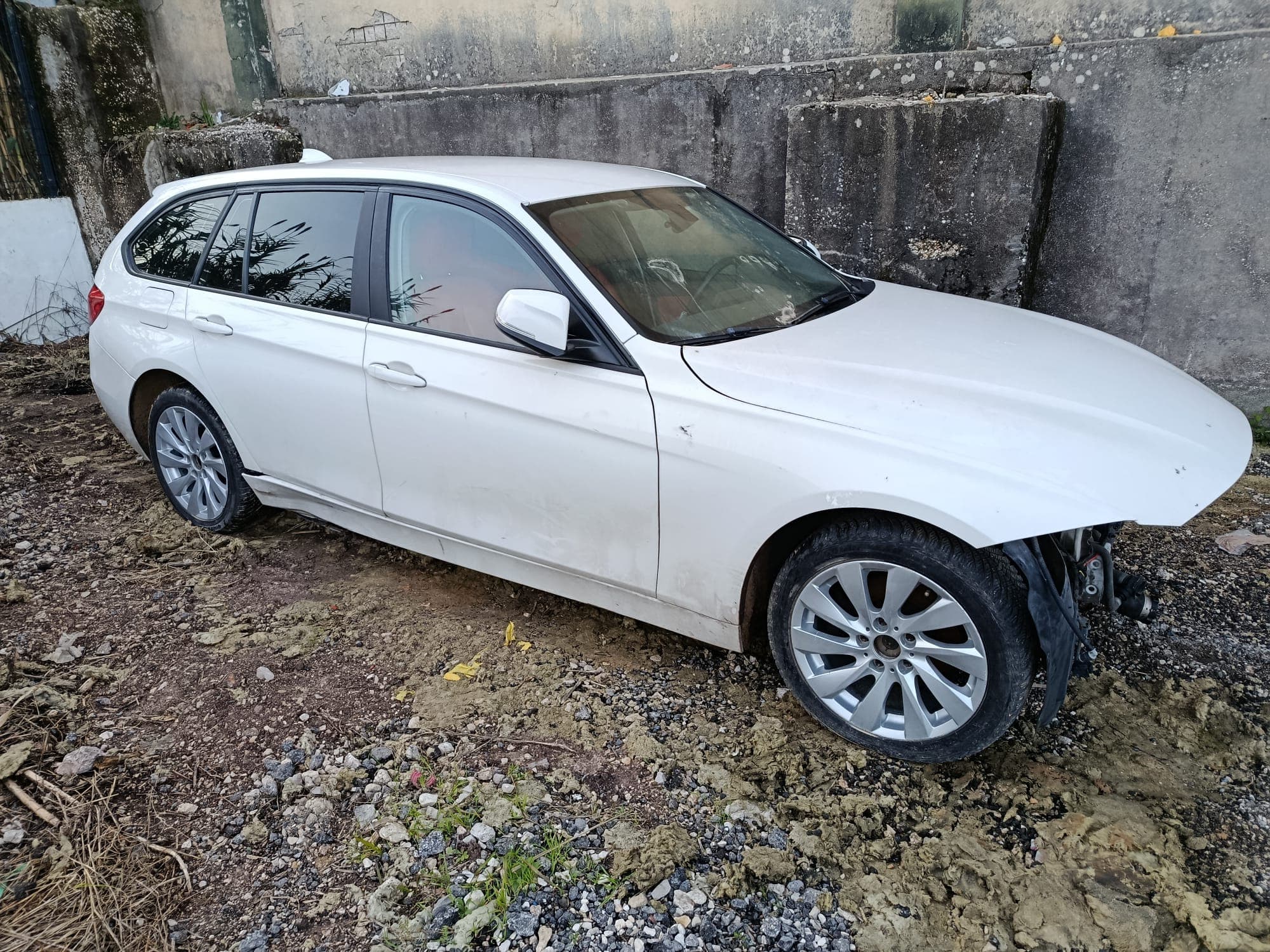 BMW 316 d · Ano 2014 — imagen 2