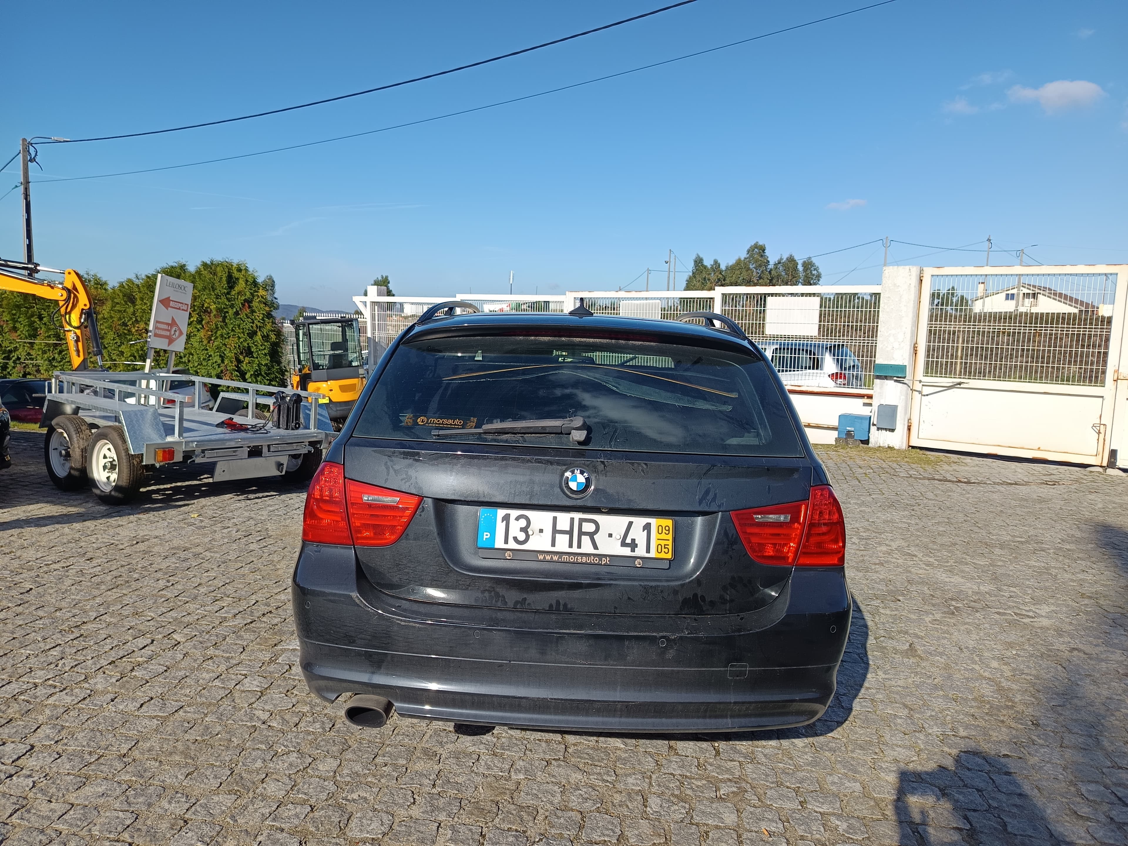 BMW 320 D · Ano 2009 — imagem 5