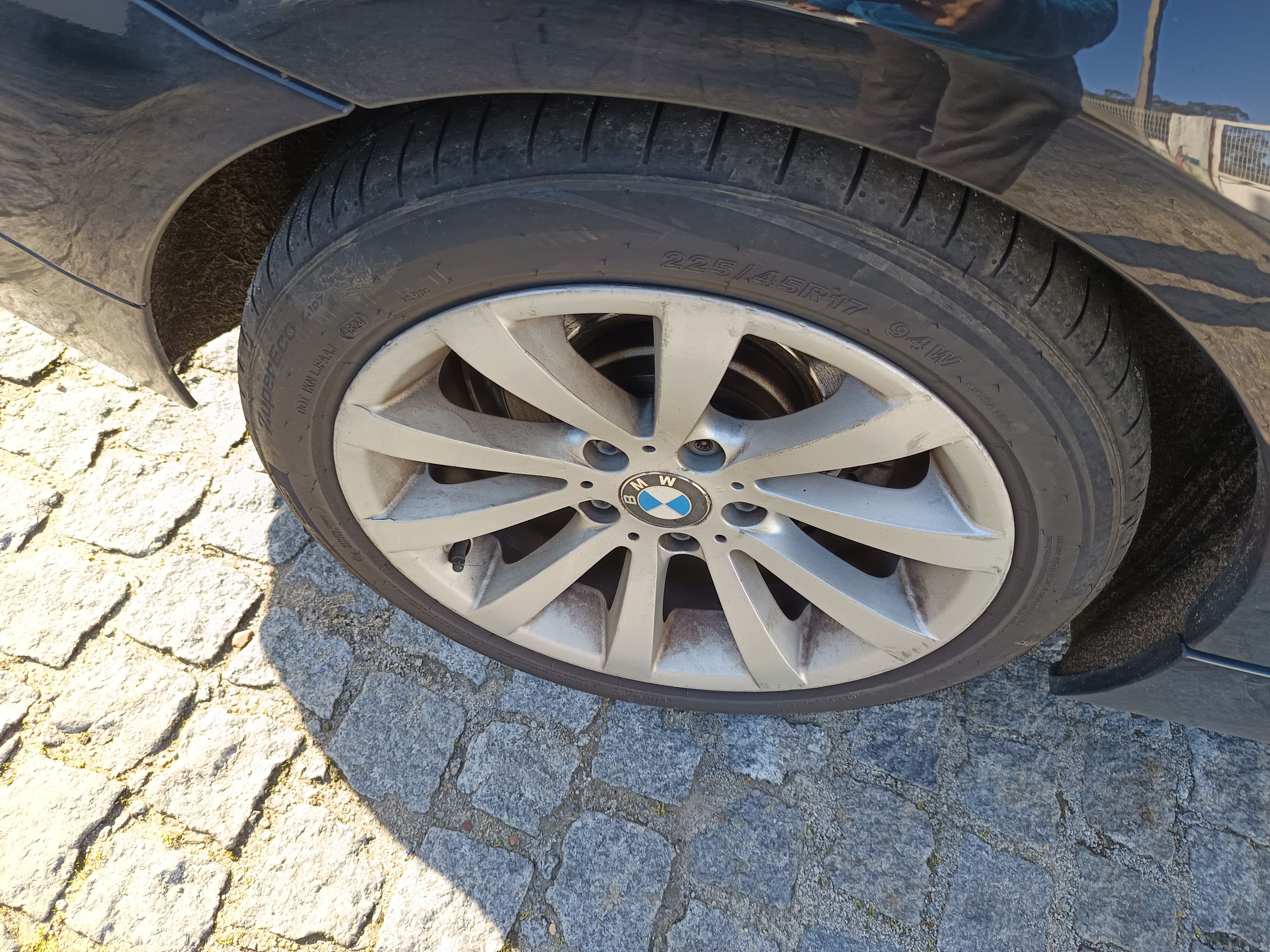 BMW 320 D · Ano 2009 — imagem 14