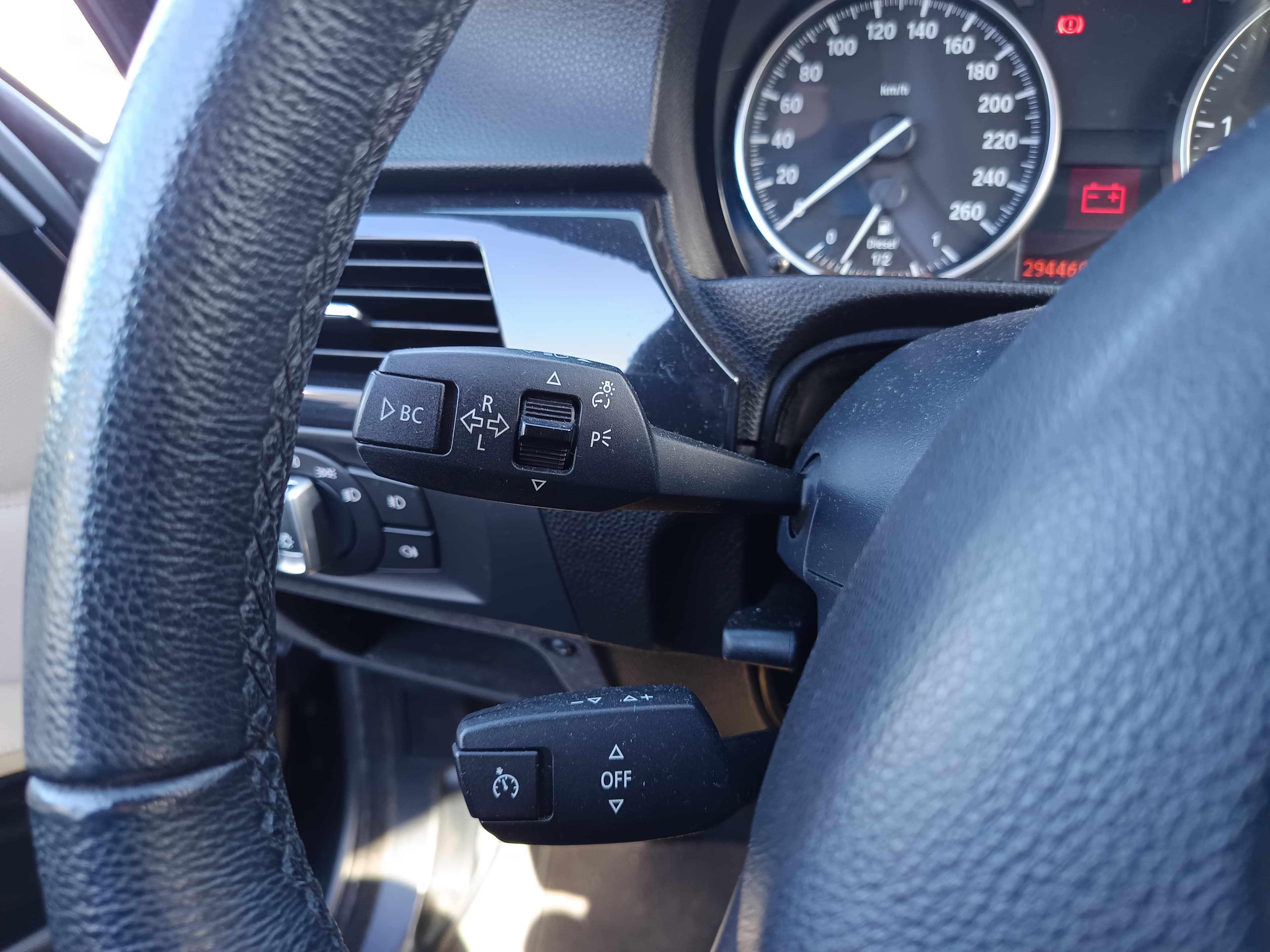 BMW 320 D · Ano 2009 — imagem 45