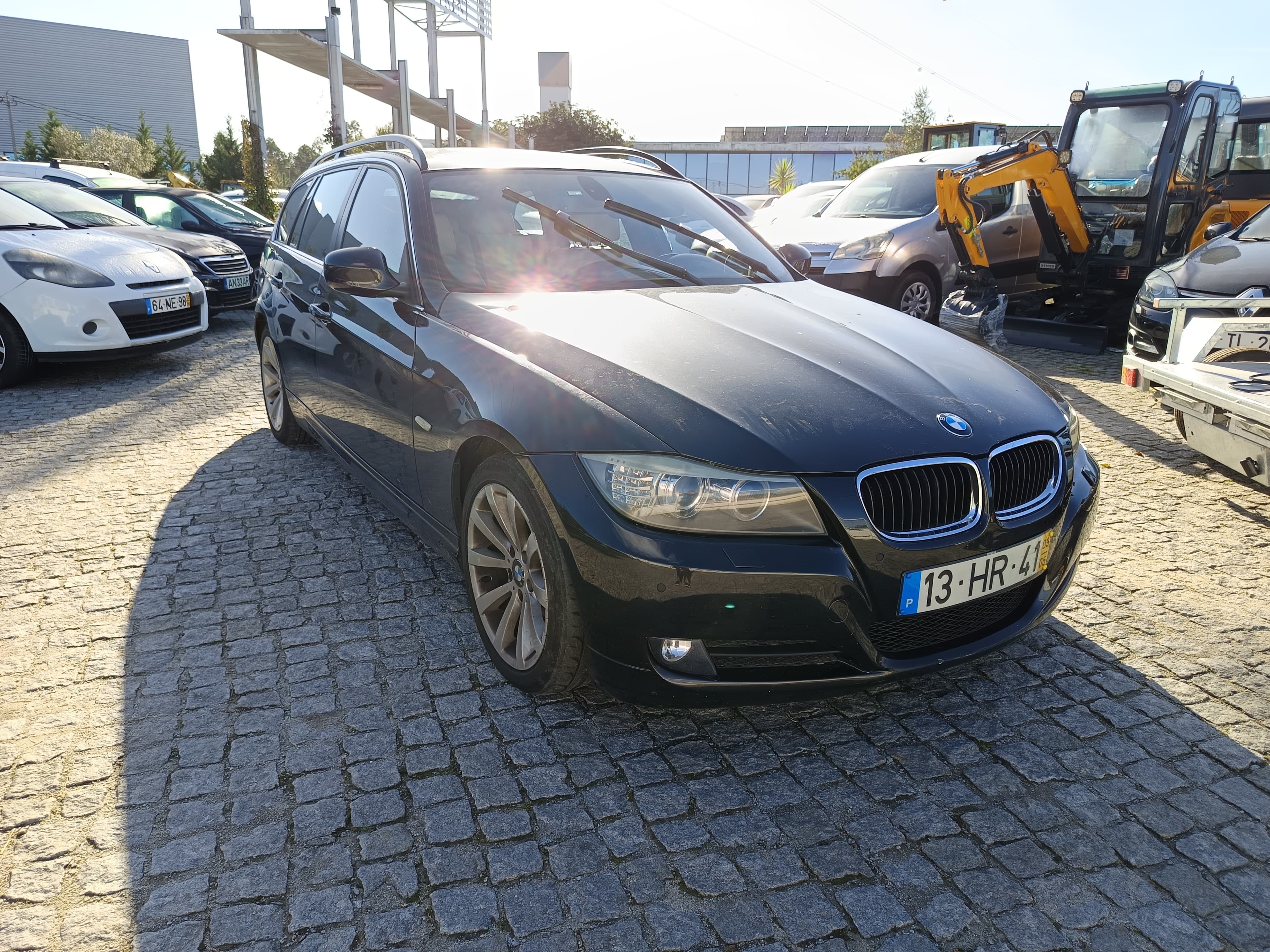 BMW 320 D · Ano 2009 — imagem 3