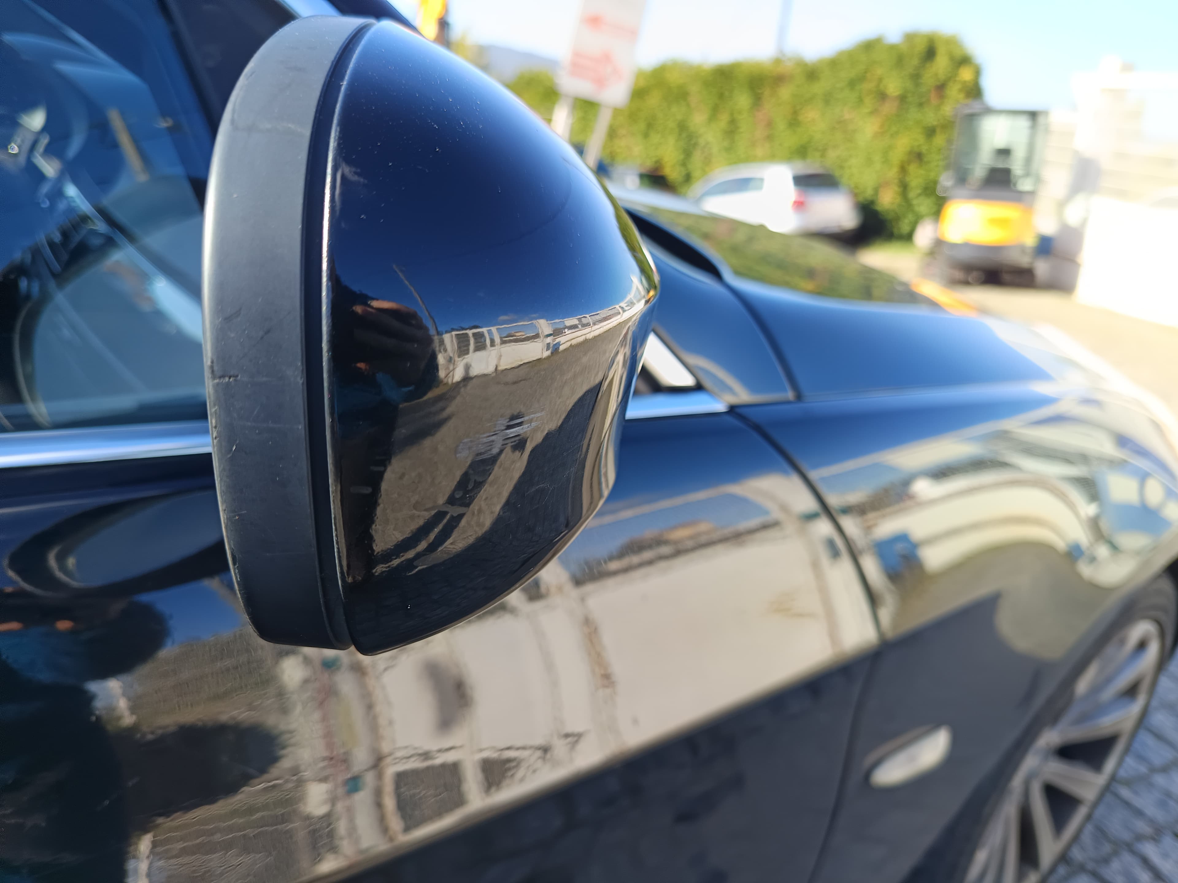 BMW 320 D · Ano 2009 — imagem 13