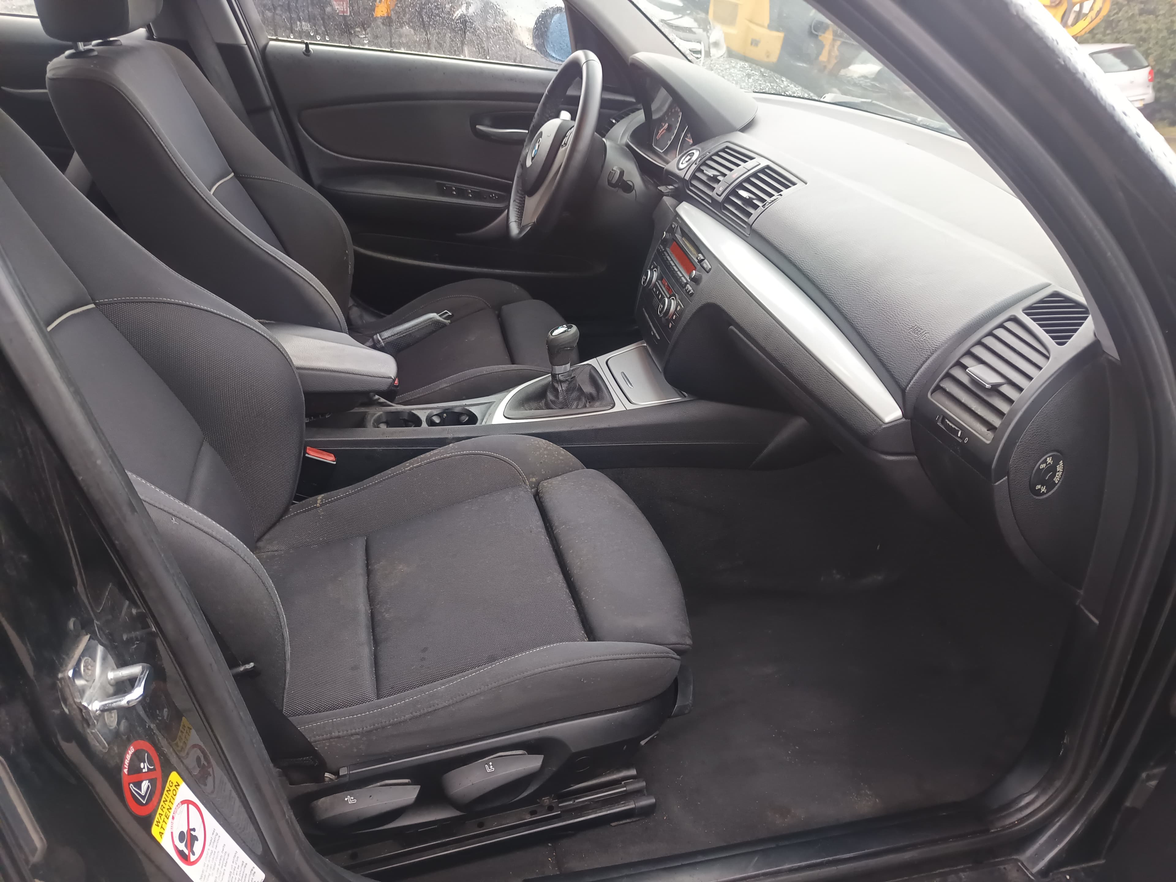 BMW 120D · Ano 2007 — image 23