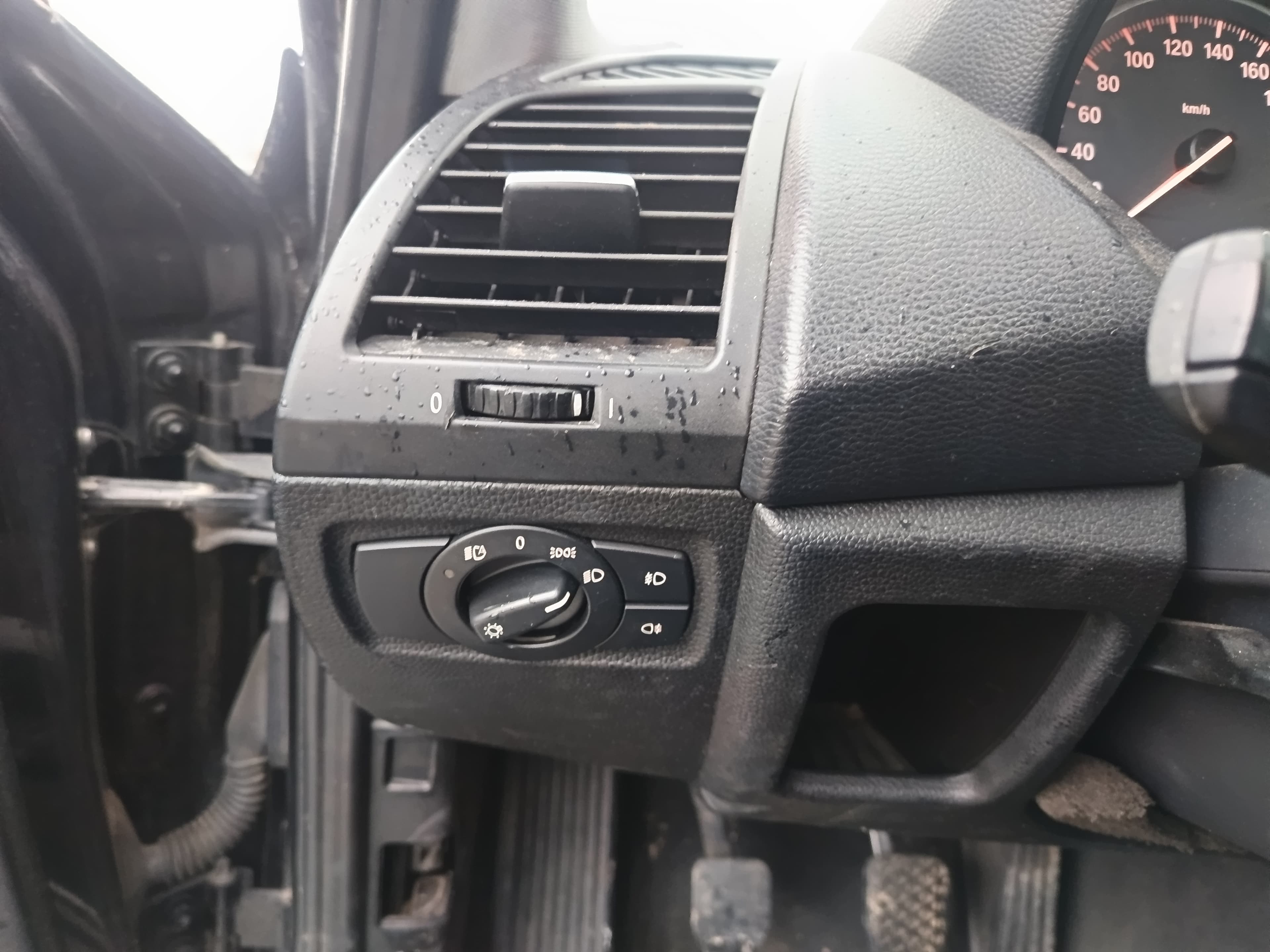 BMW 120D · Ano 2007 — image 39