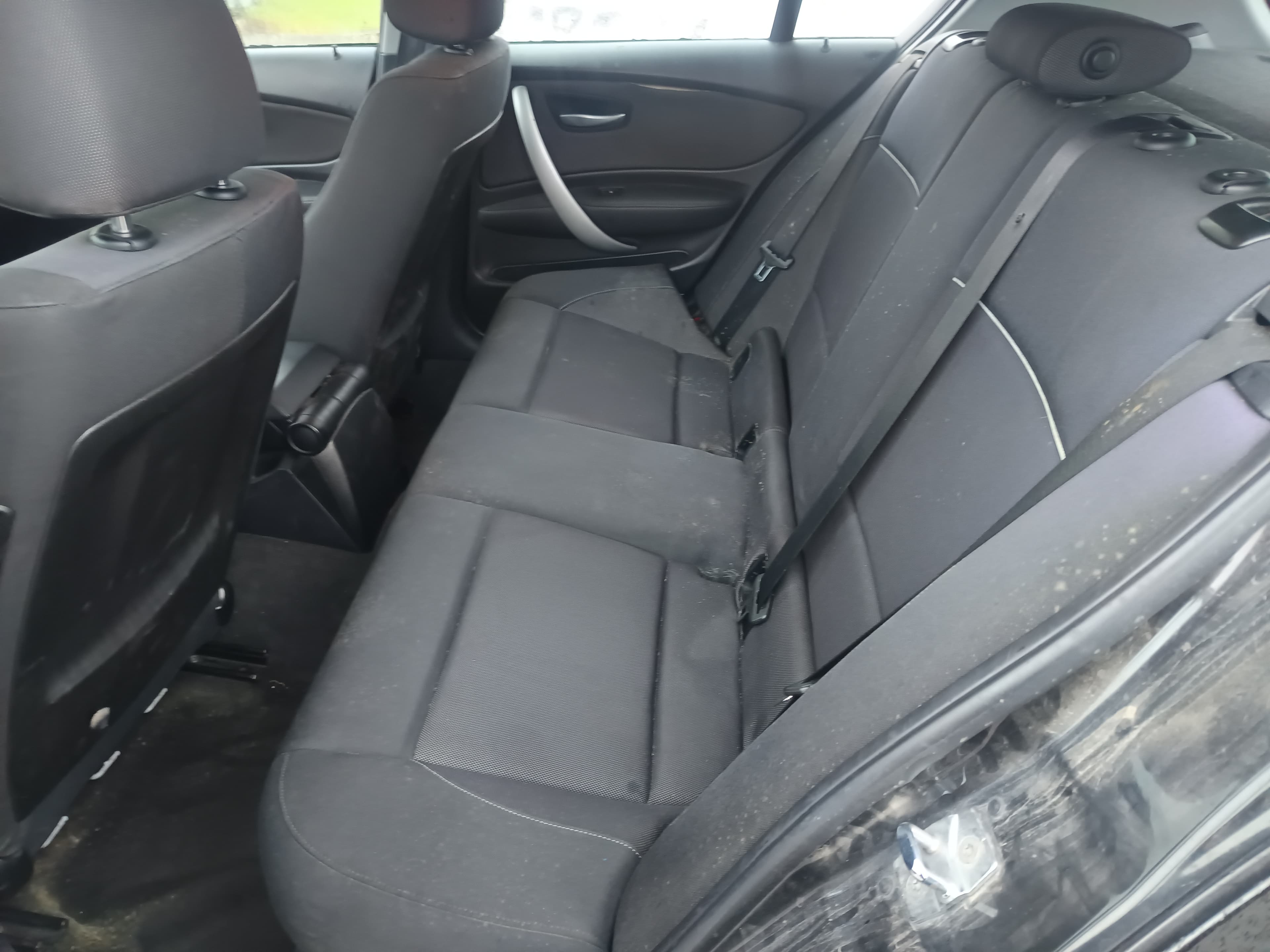 BMW 120D · Ano 2007 — image 26