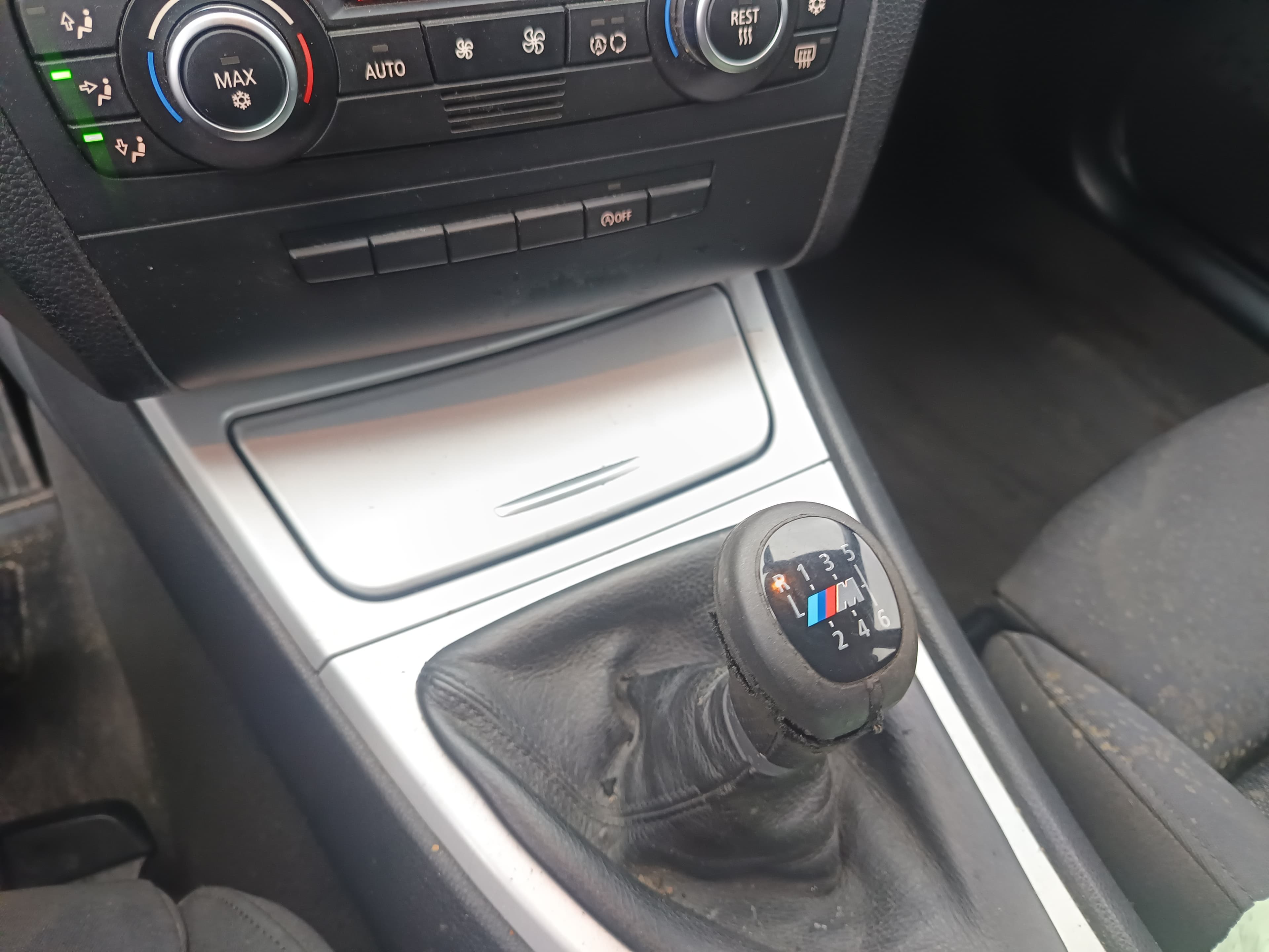 BMW 120D · Ano 2007 — image 35